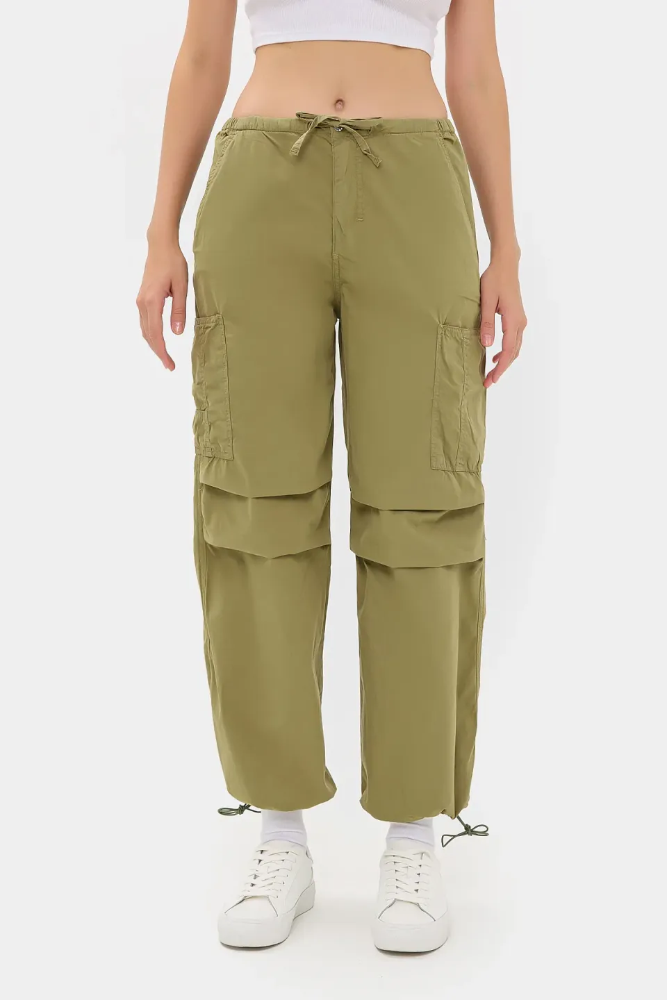 Mid Rise Drawstring Cargo Trousers