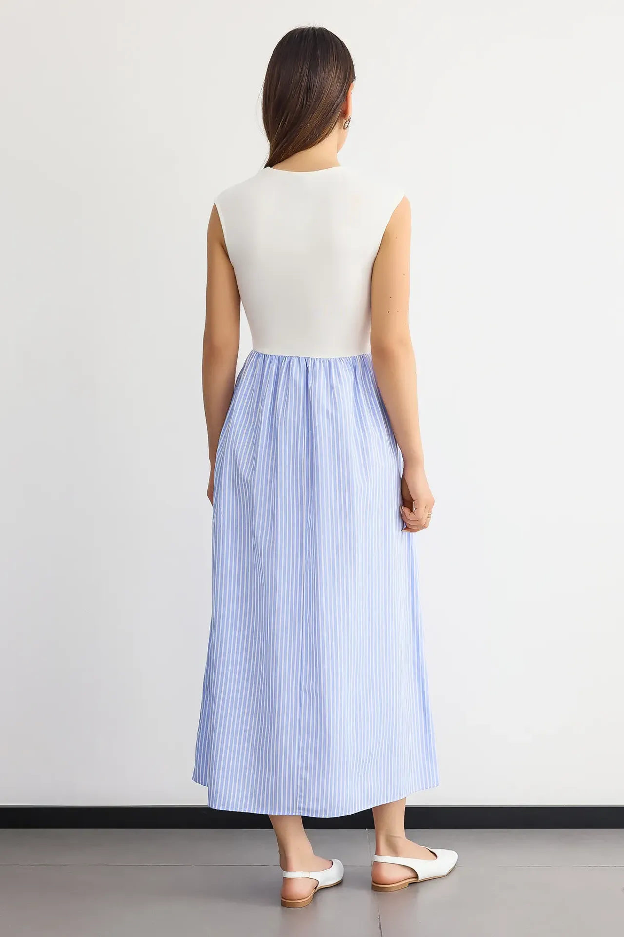 Striped High-Neck A-Line Sleeveless Maxi Dress