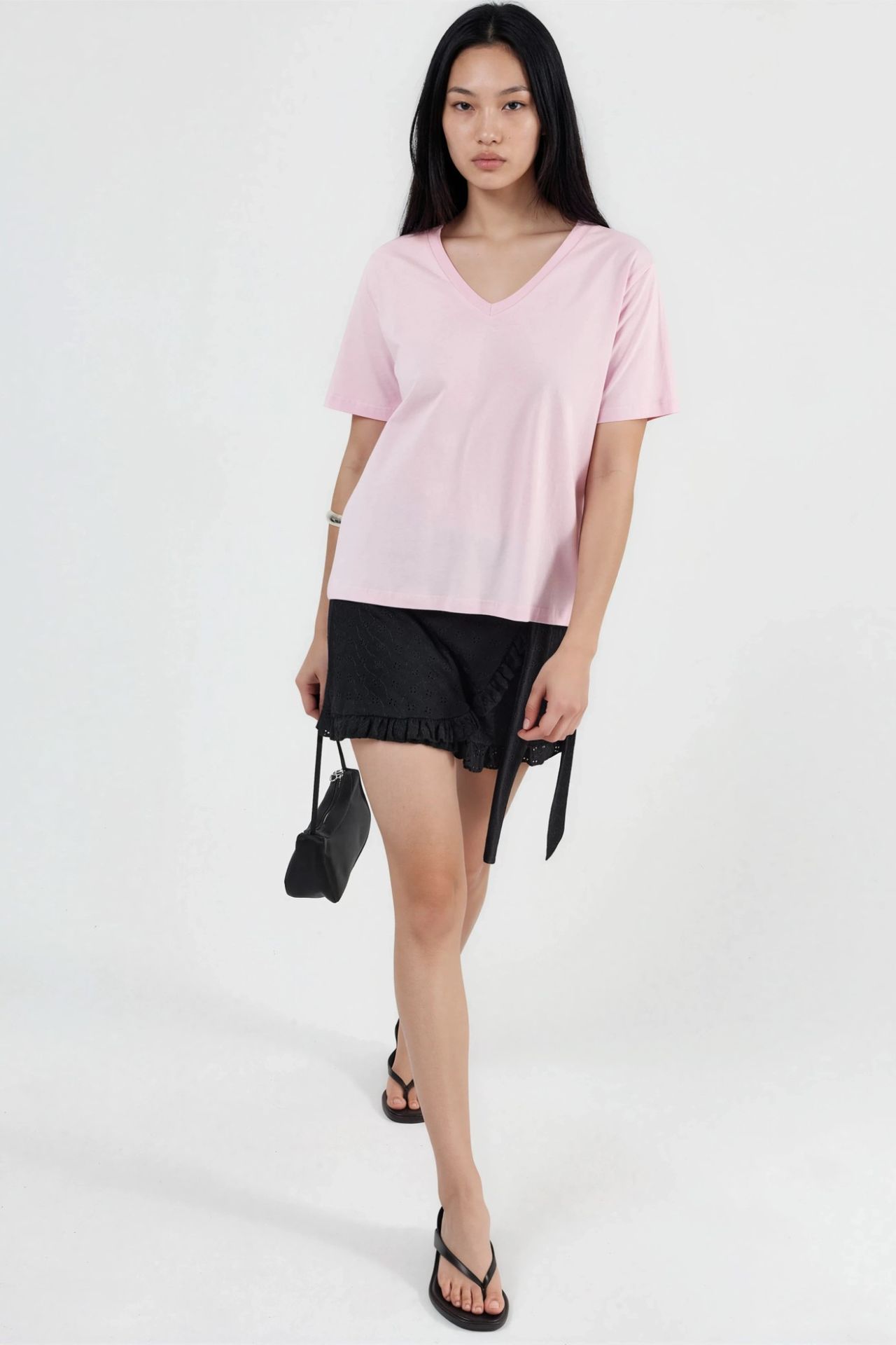 BUSEM V-Neck Solid Knit T-Shirt 4