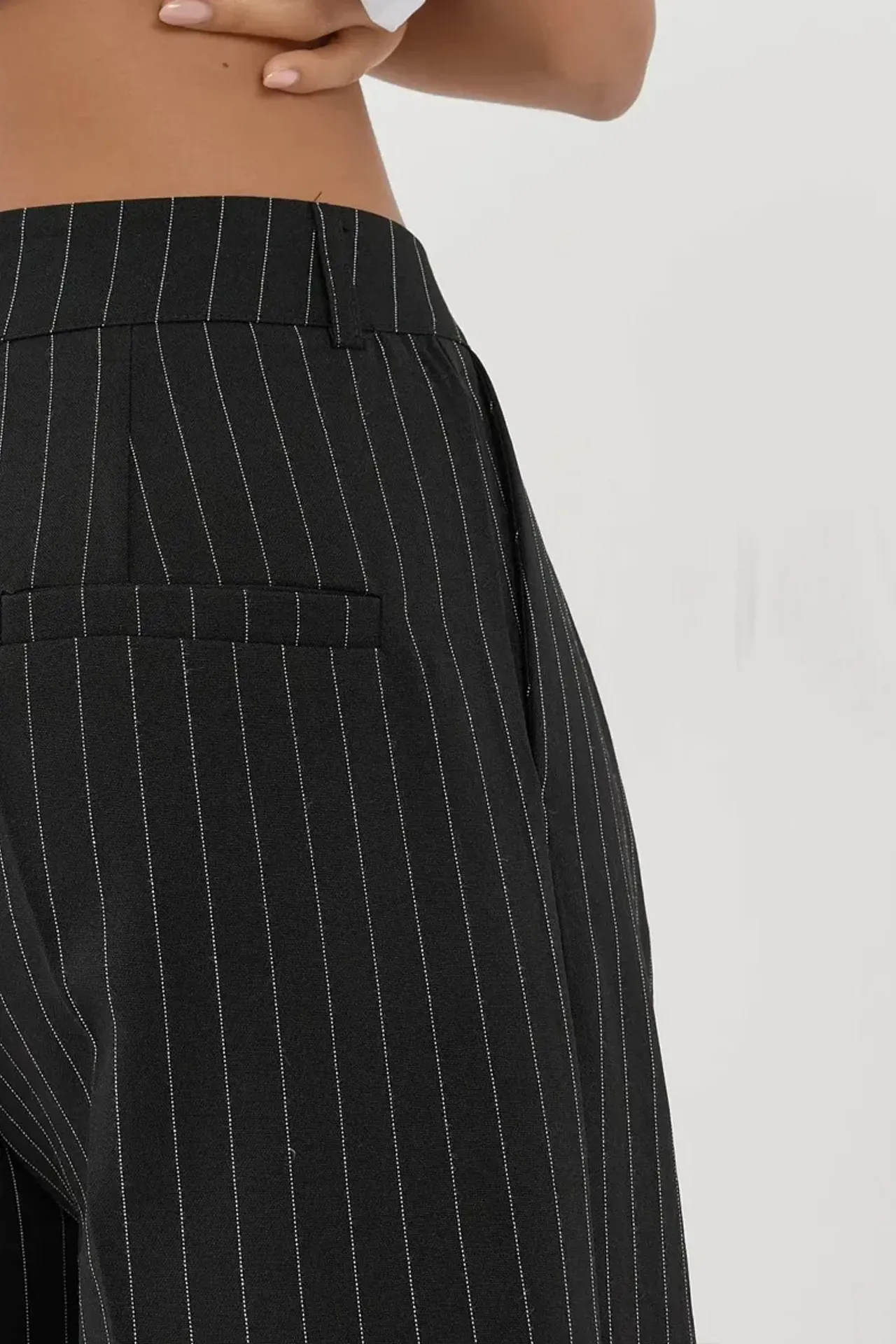Striped Wide Leg Pleated Palazzo Pants 6