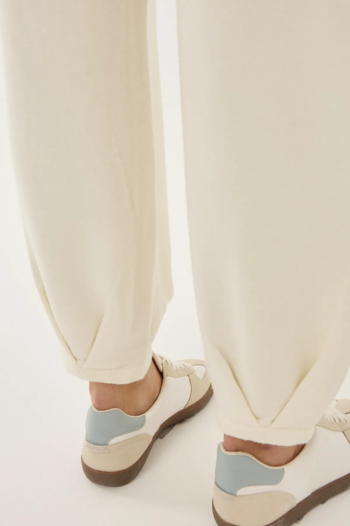 High Waist Knitted Jogger Pants 5