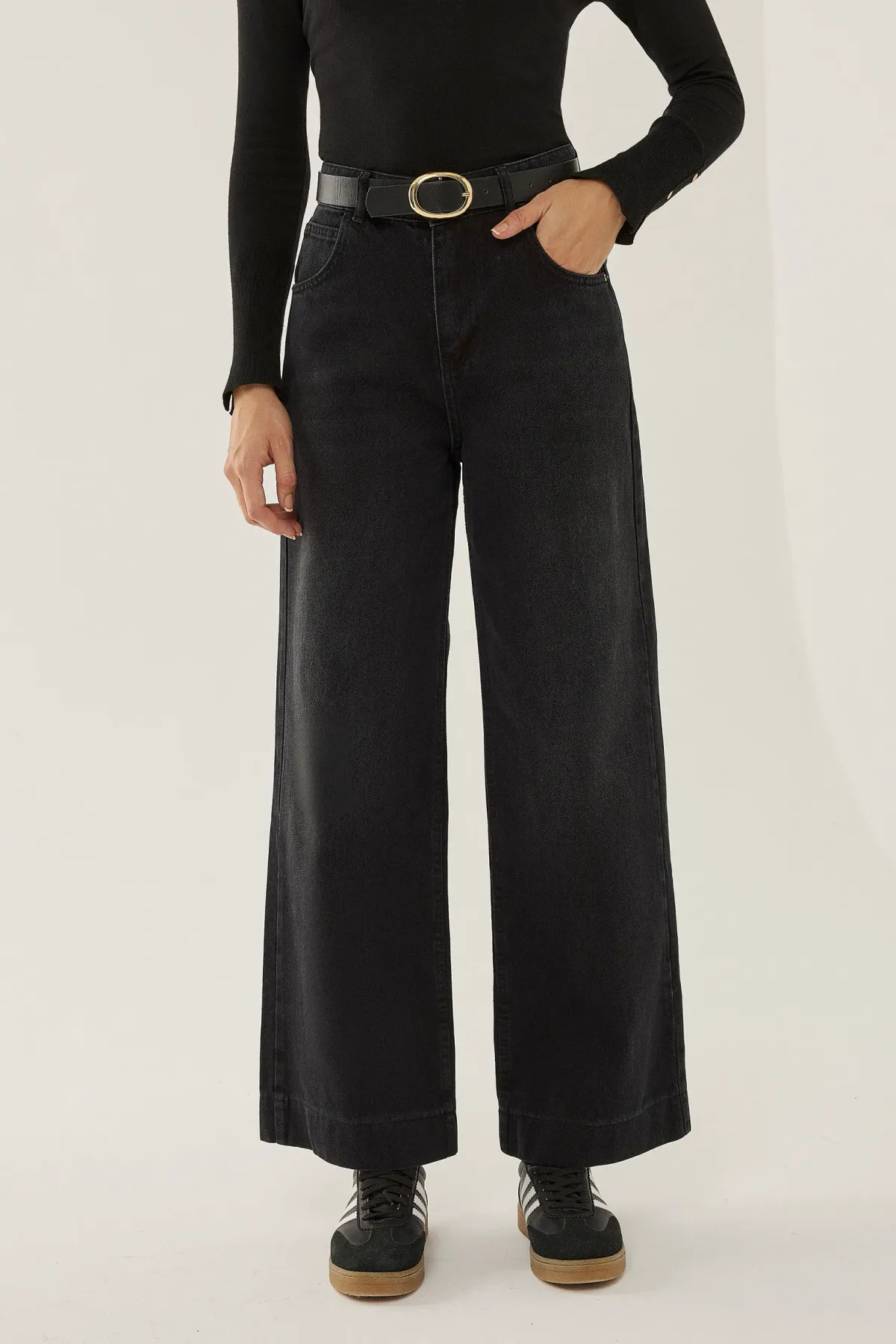 Washed Effect Wide Leg Denim Jeans 4