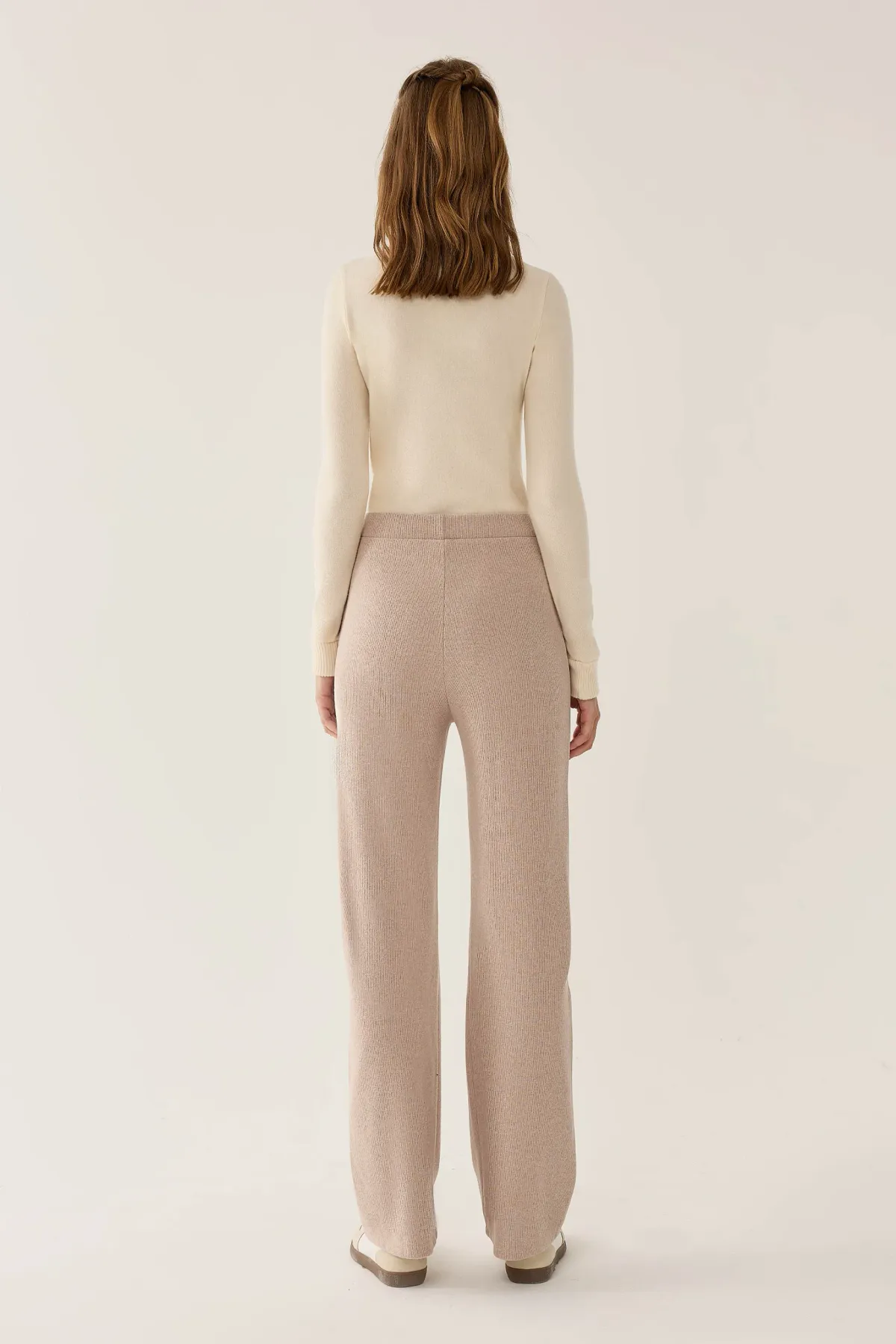 Elastic Waist Straight Leg Pants 4