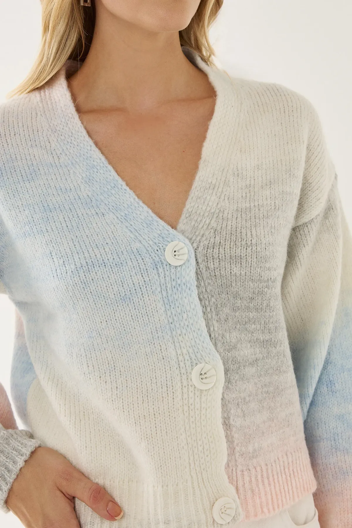 Gradient V-Neck Relaxed Fit Cardigan 5