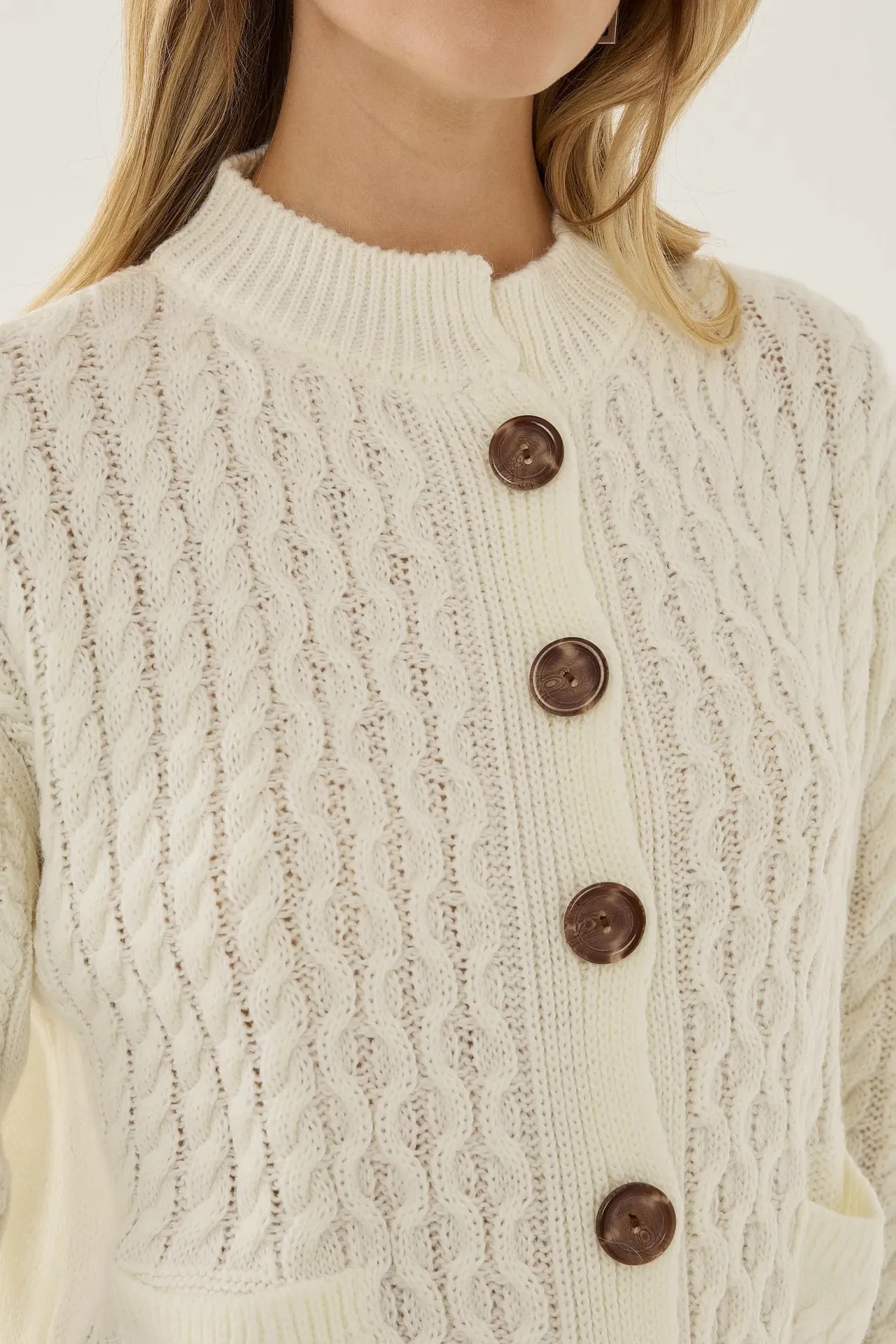 Textured Knitwear Cardigan with Buttons