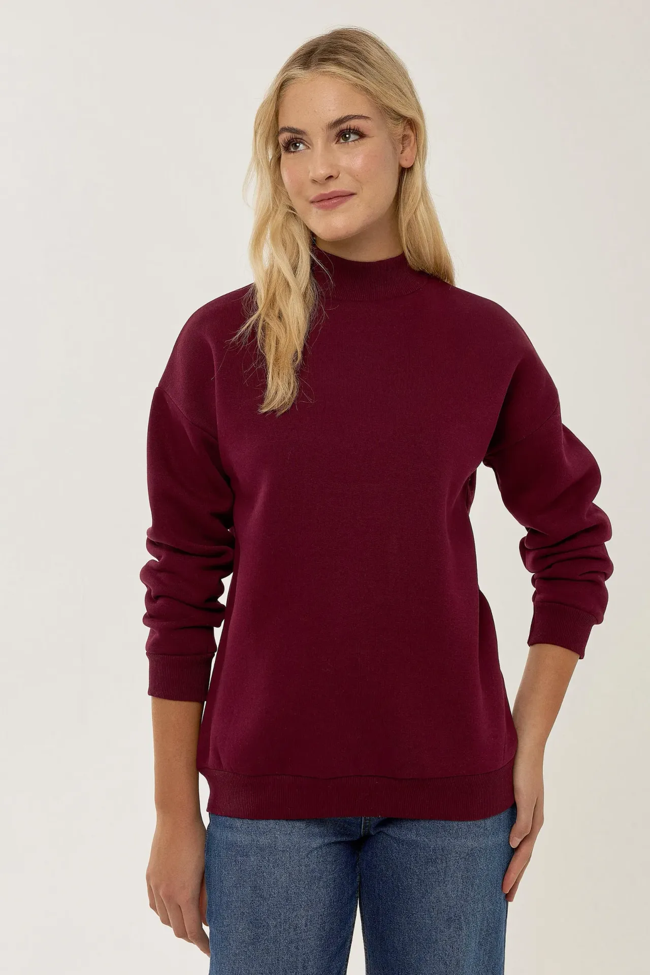 Regular Fit Knitted Sweatshirt