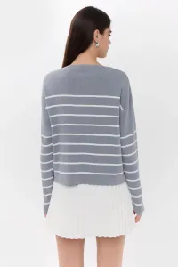 grey-image-3
