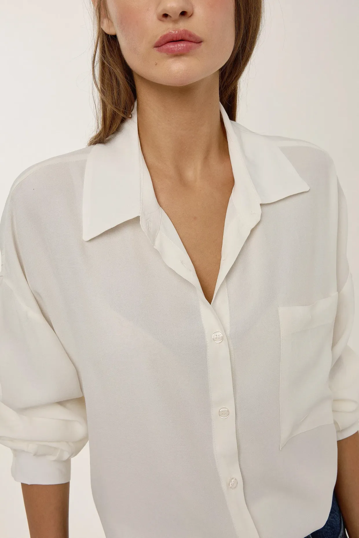 Loose Fitted White Shirt  4