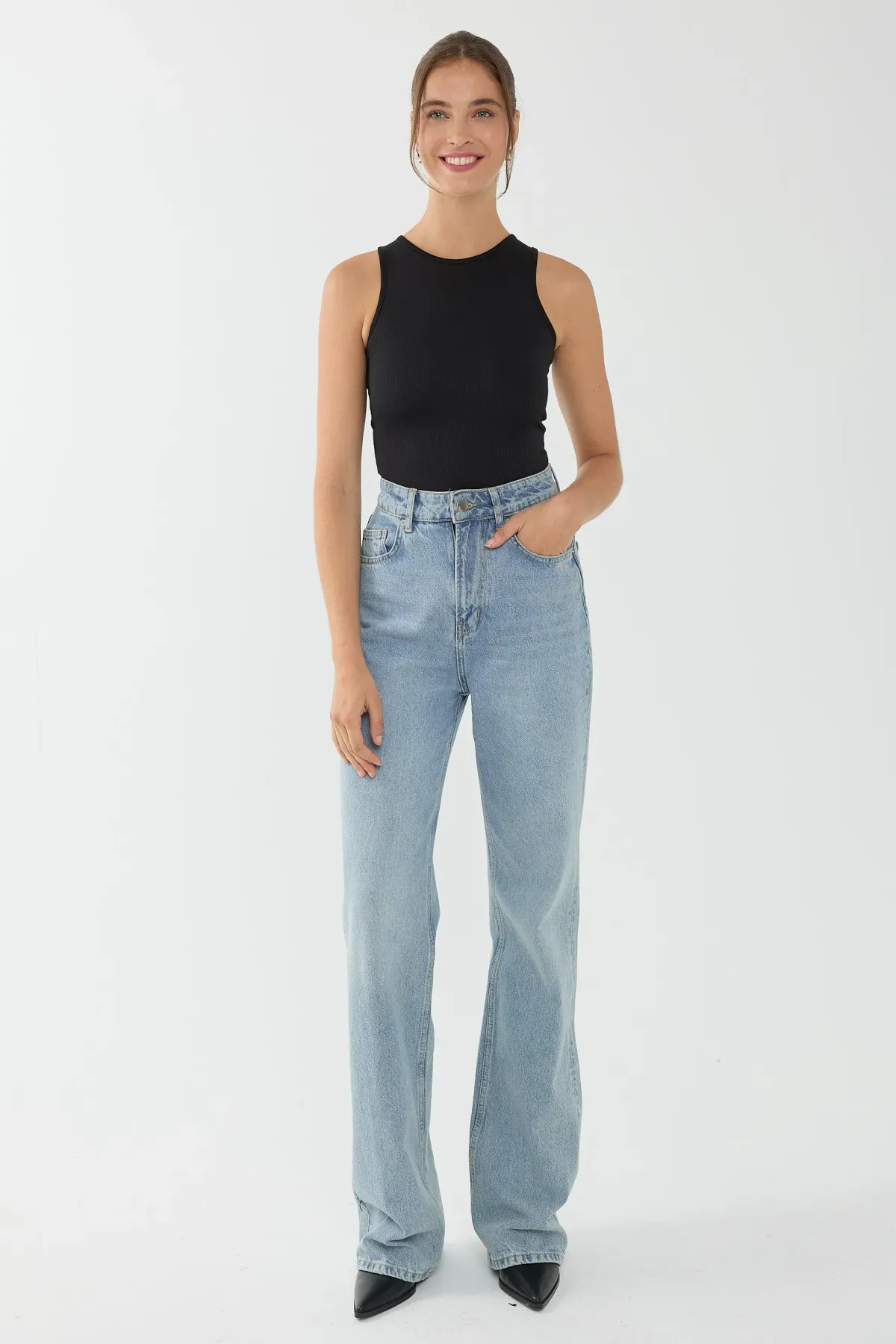 Basic Crew Neck Body 4