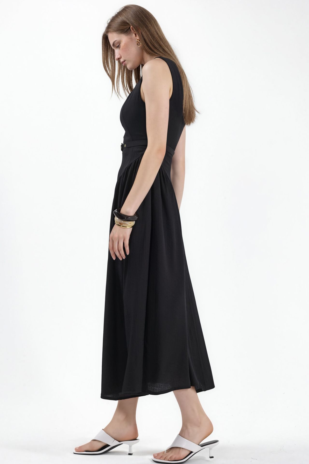 BUSEM Square Collar Belted Midi Dress 4