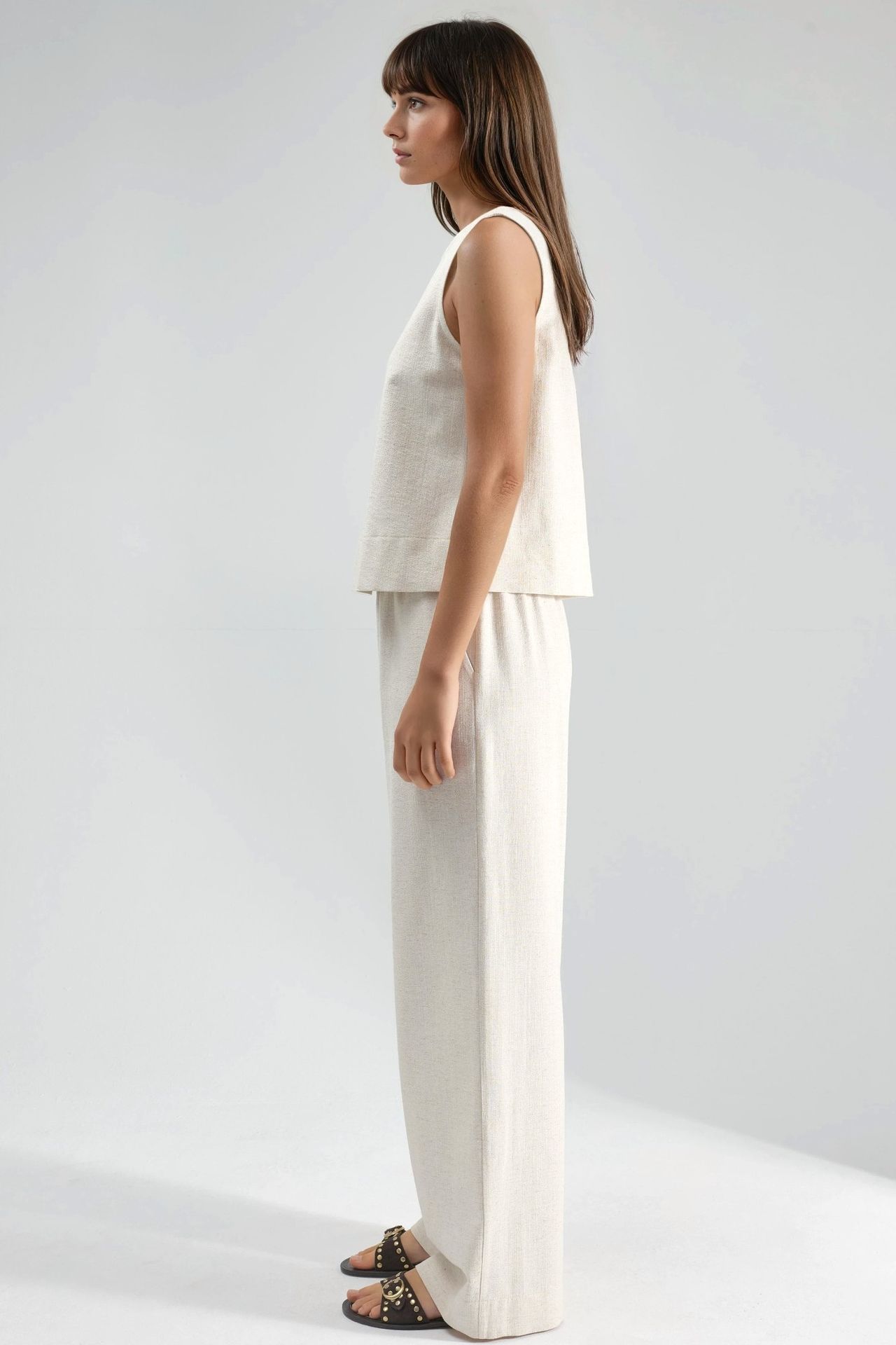 Linen Sleeveless Blouse & Pocketed Pants Set 2