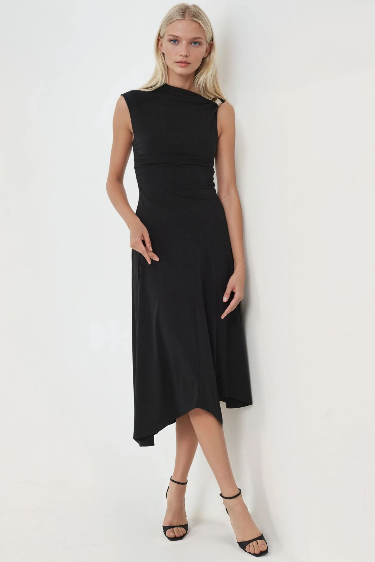 BUSEM Accessory Detailed Asymmetrical Midi Dress 4