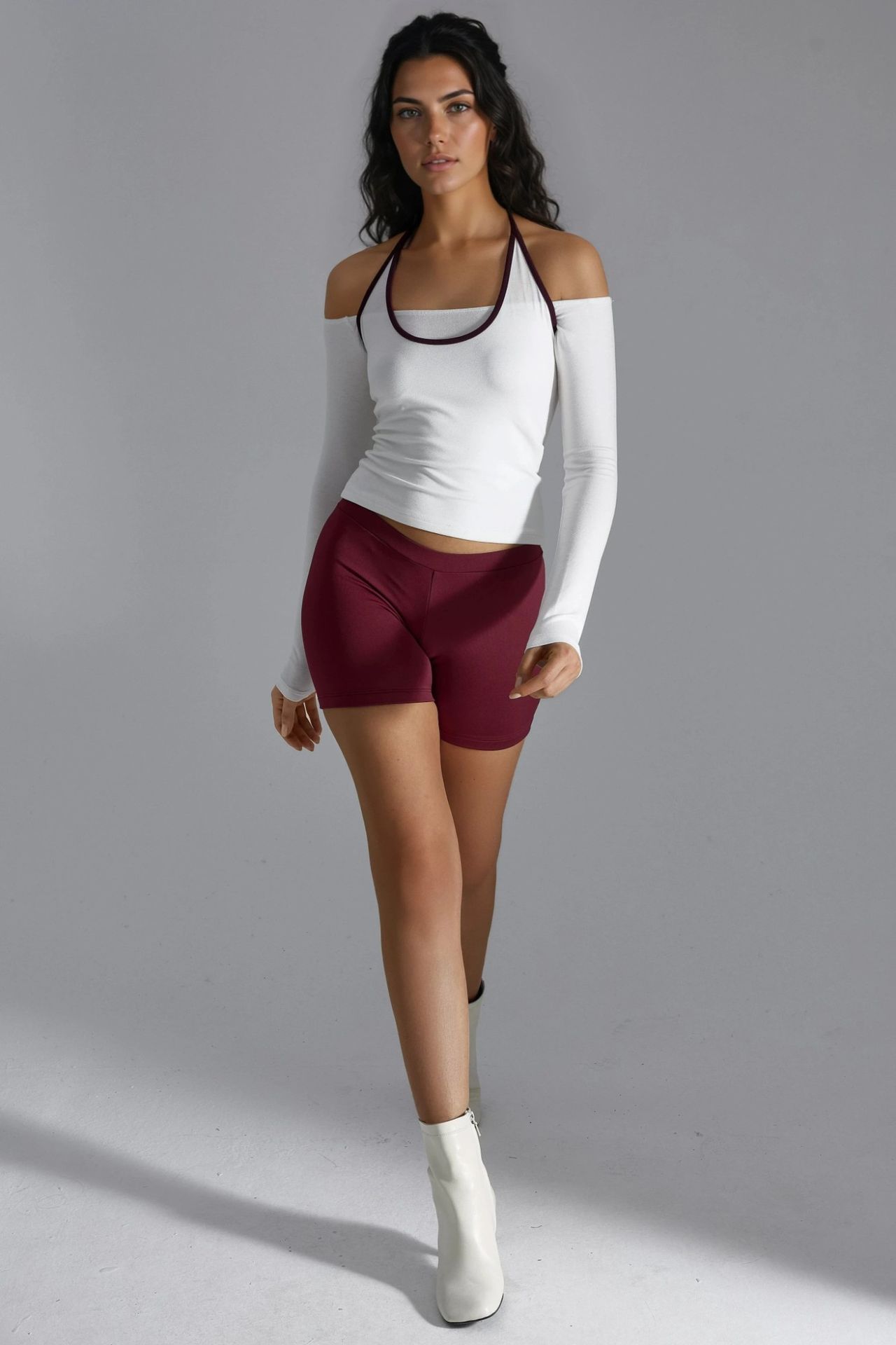 BUSEM Slim Fit Knitted Blouse with U Collar and Contrast Binding 6