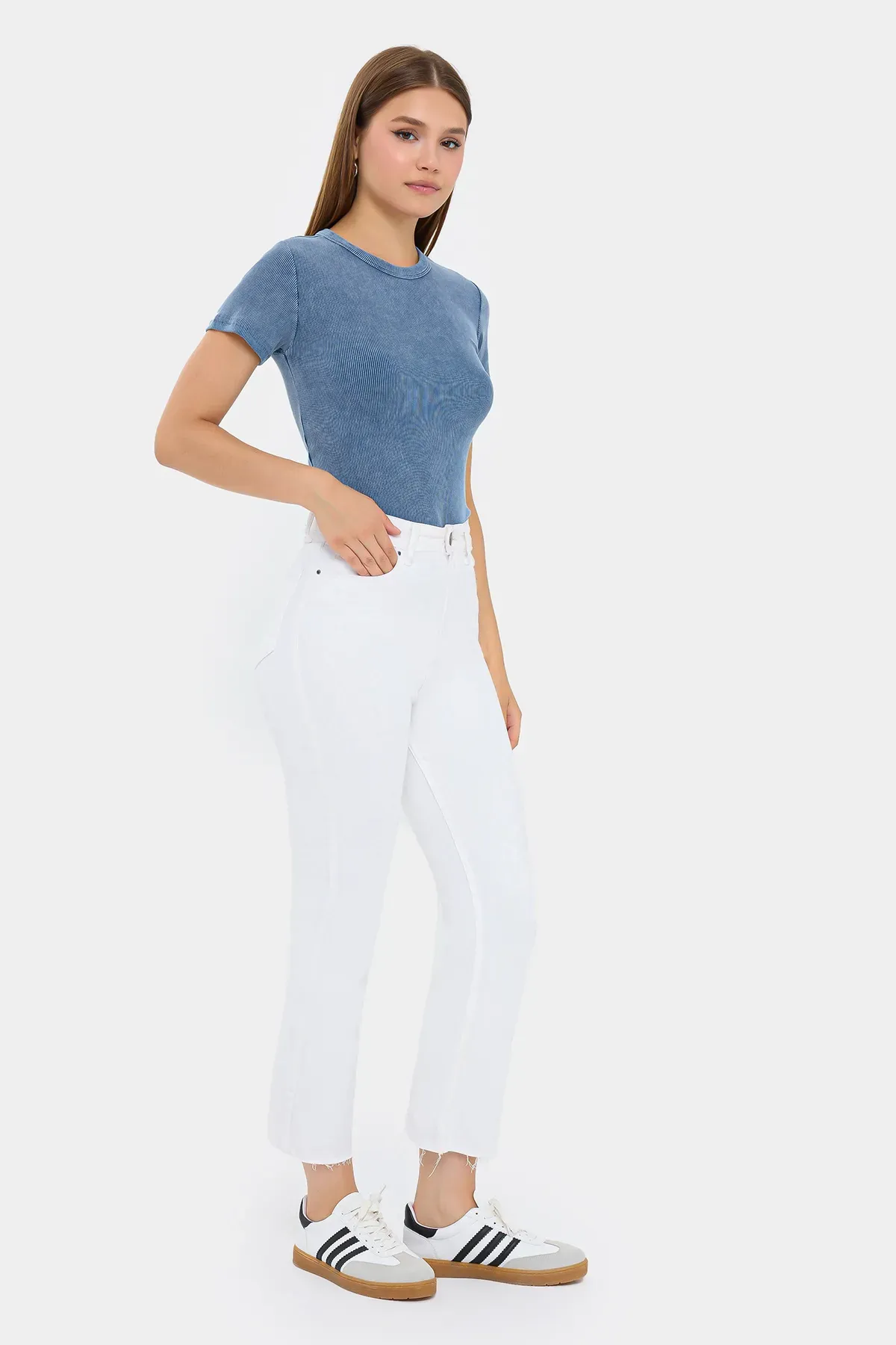 Short Sleeve Acid-Washed T-Shirt with Ribbed Round Neck 2