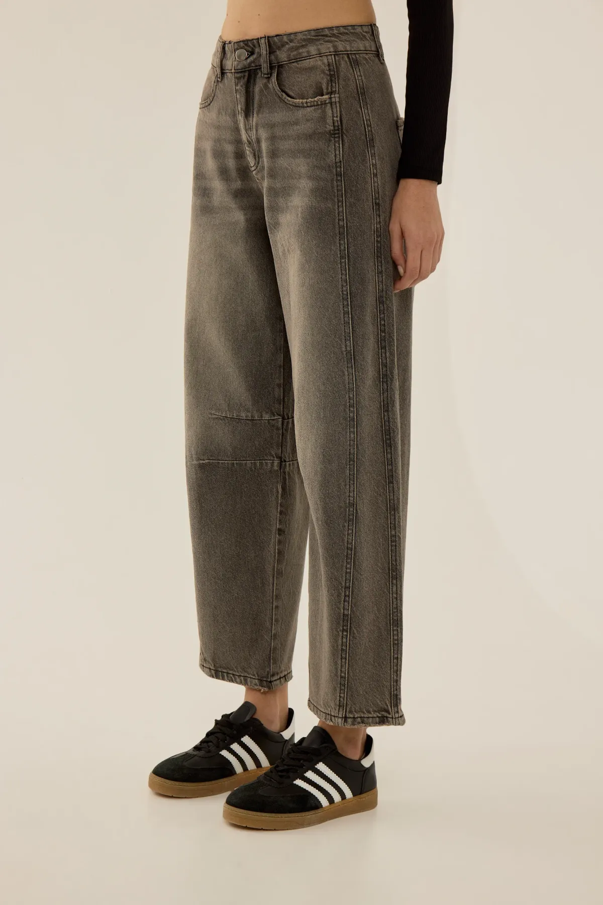 High Waist Balloon Fit Jeans 3