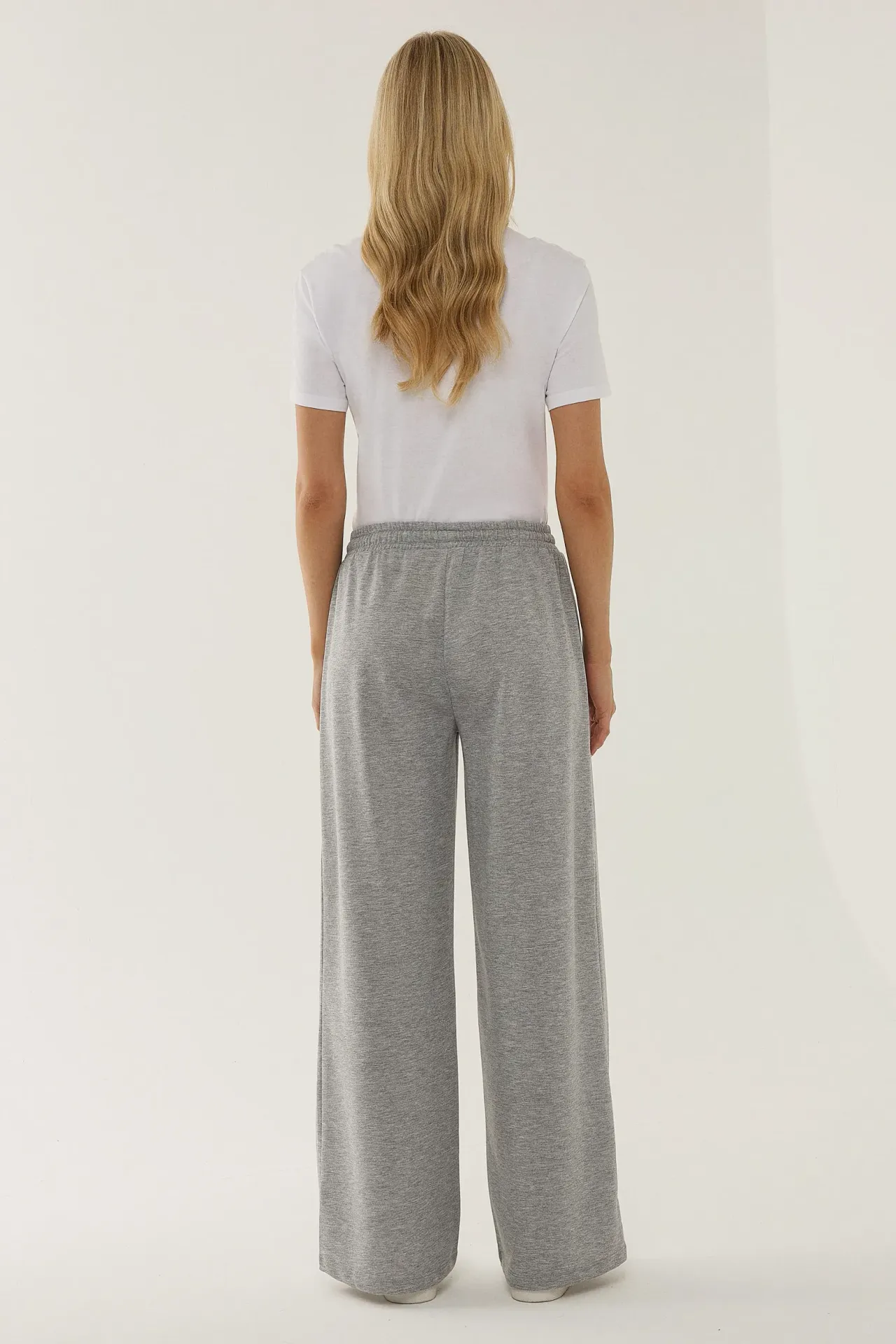 Elastic Waist Wide Leg Sweatpants