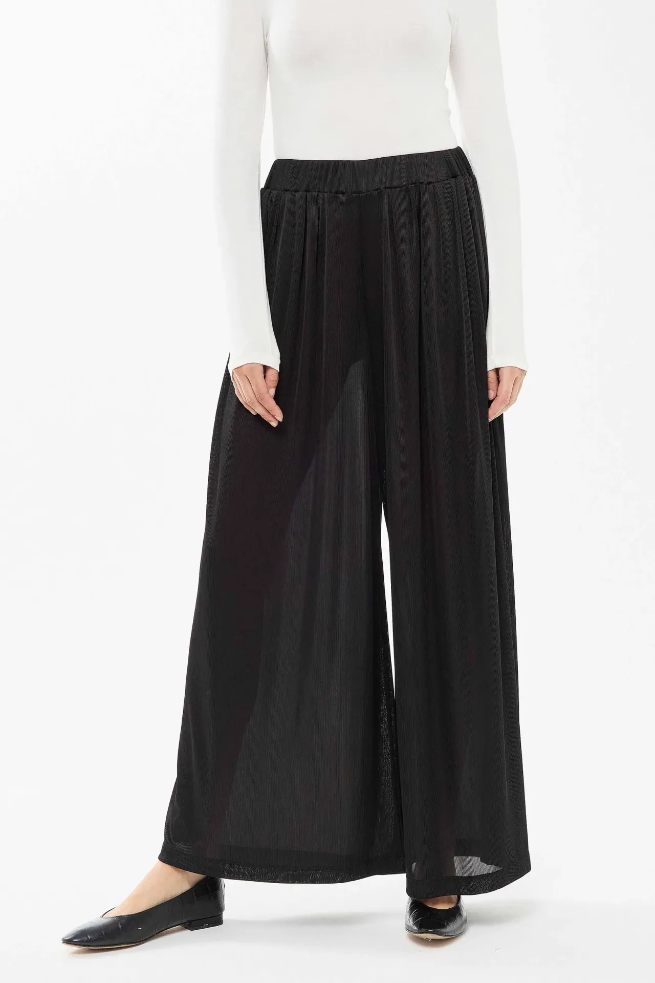 Wide Leg Elastic Waist Pants