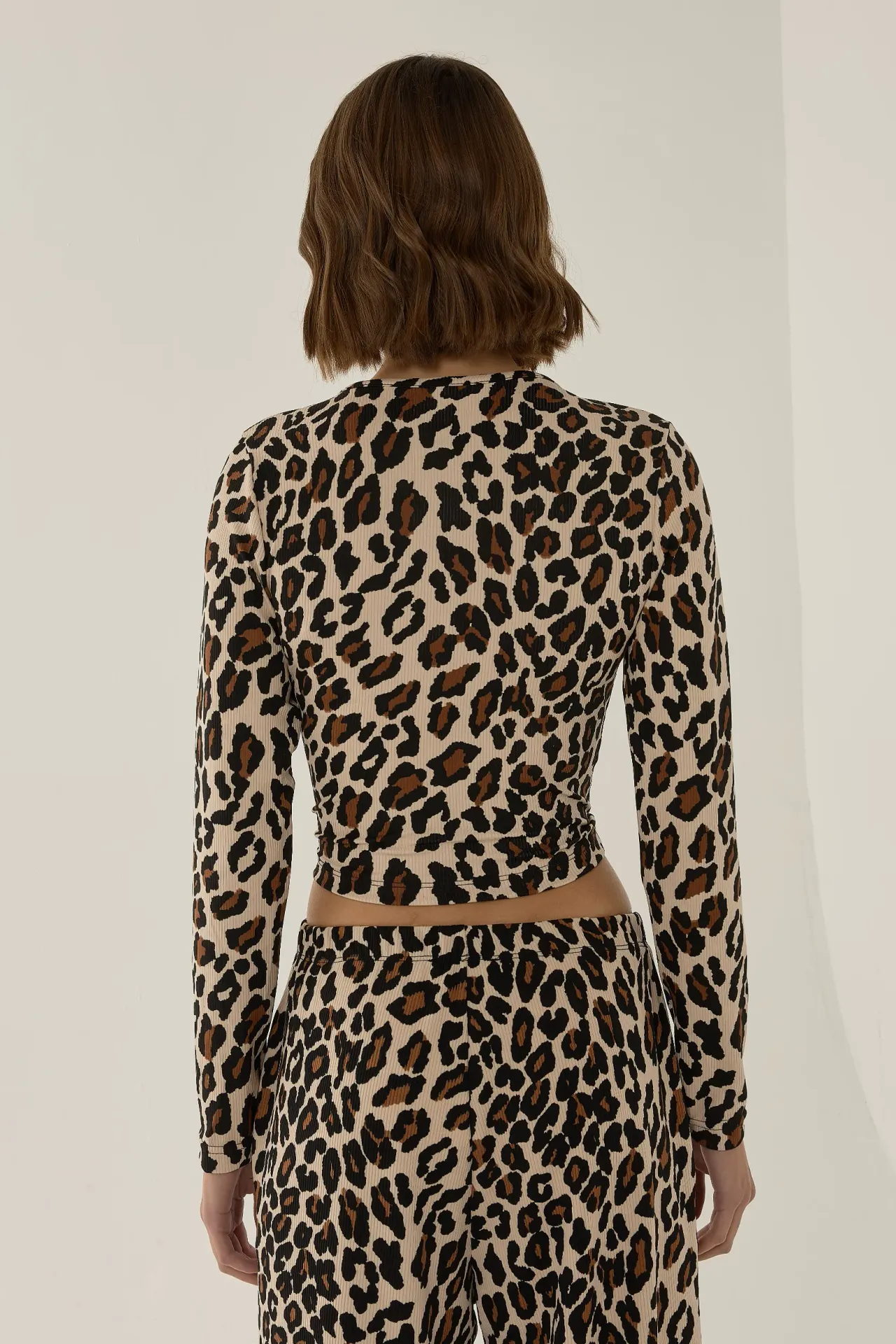 Slim Fit Leopard Print Top