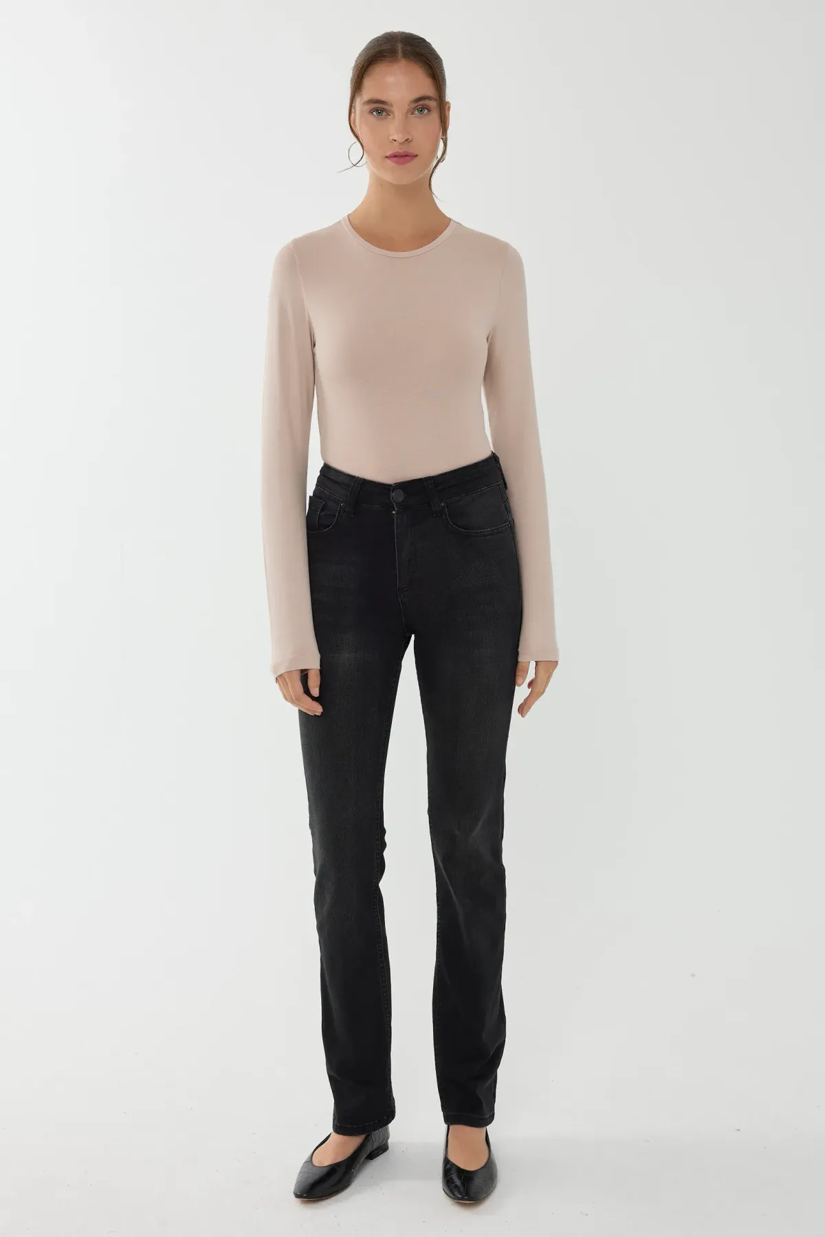 Basic Cotton Long-Sleeve Blouse 2