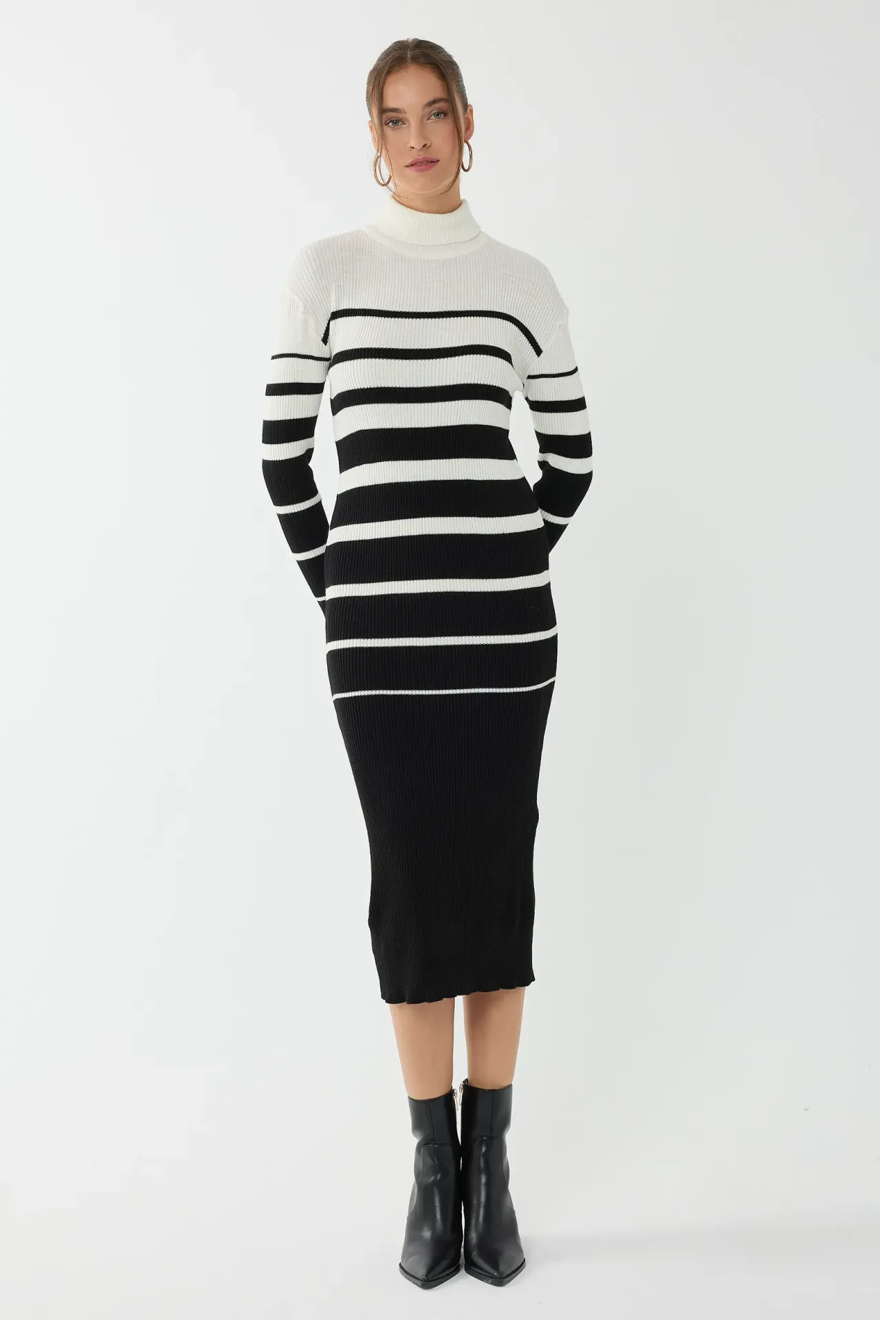 Striped Turtleneck Bodycon Midi Dress