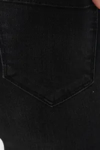 black-image-4