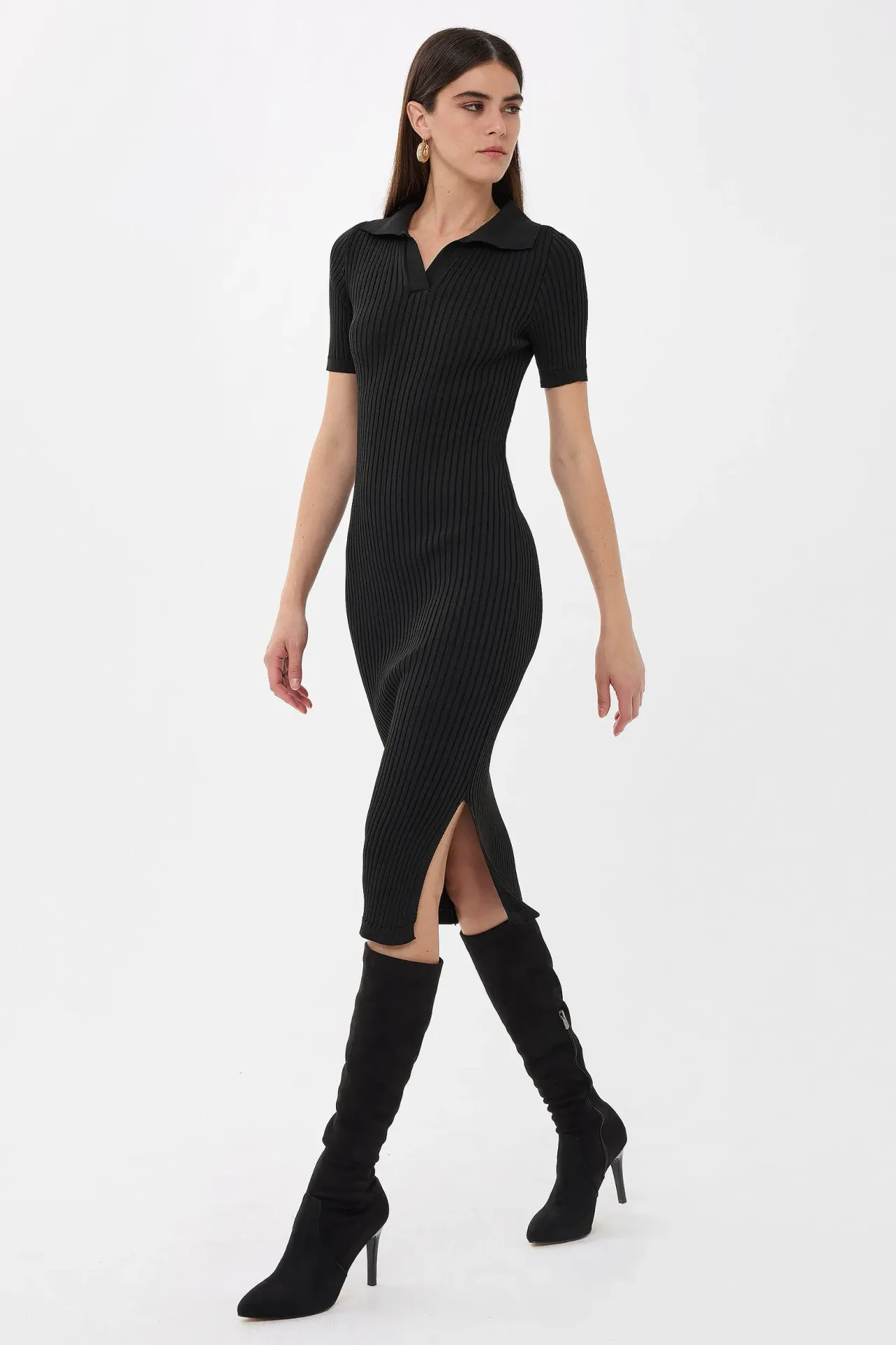 Knitted Short Sleeve Side-Slit Dress