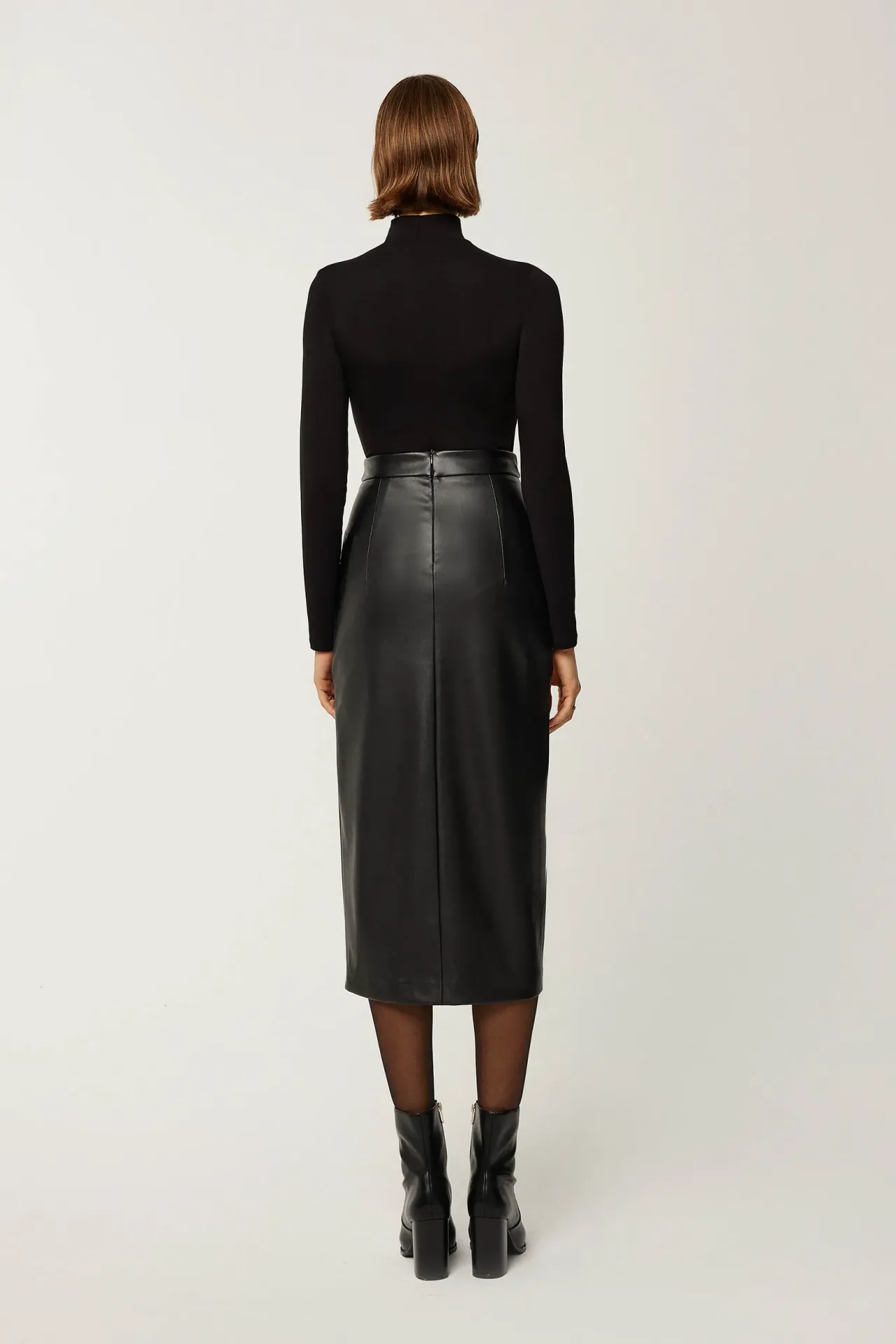 Bodycon Faux Leather Skirt with a Slit