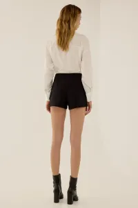 black-image-4