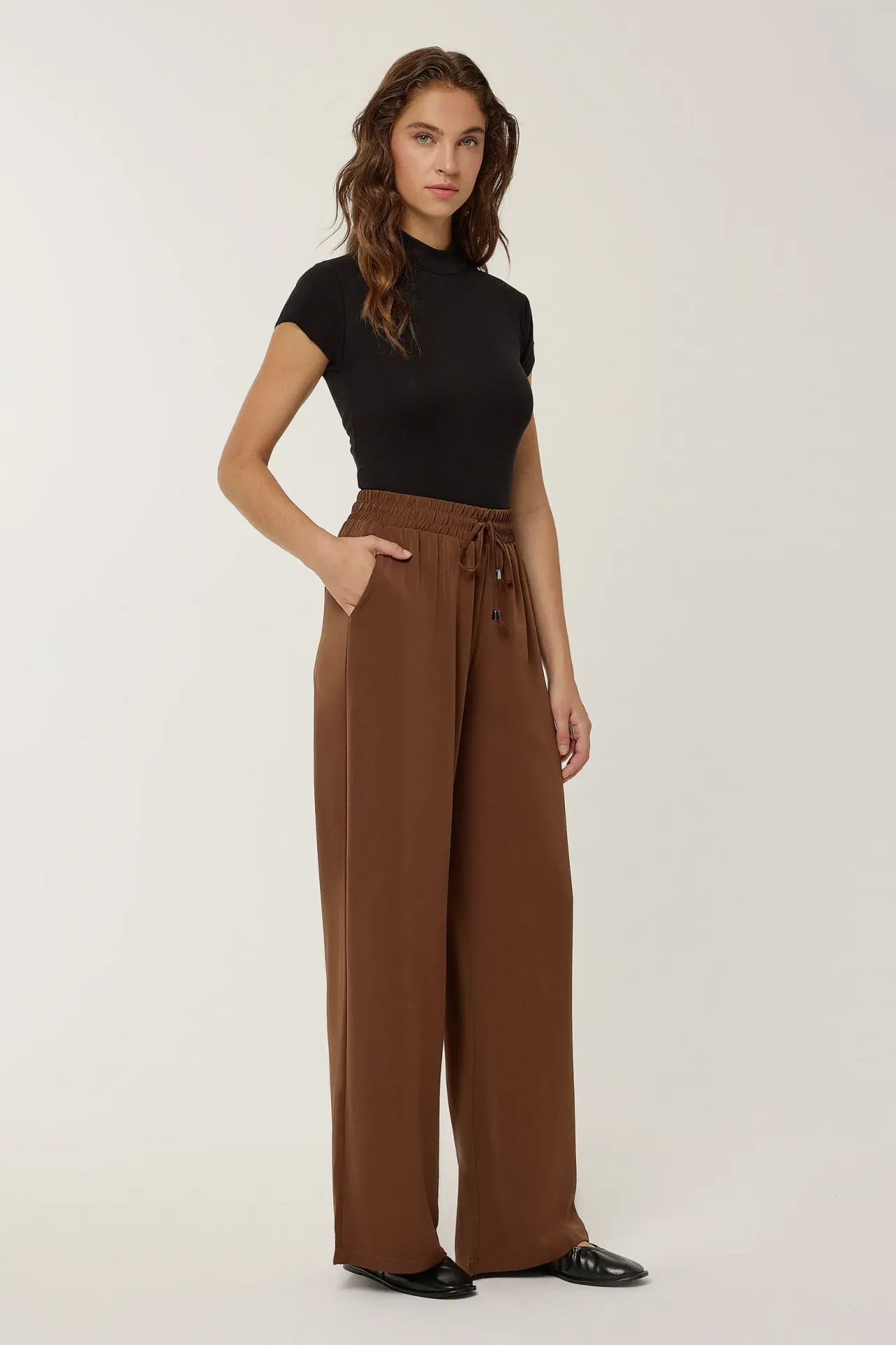 Elastic Waist Wide Leg Pants