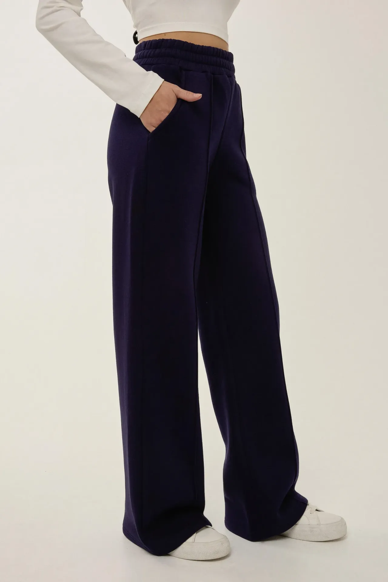 Elastic Waist Striped Sweatpants