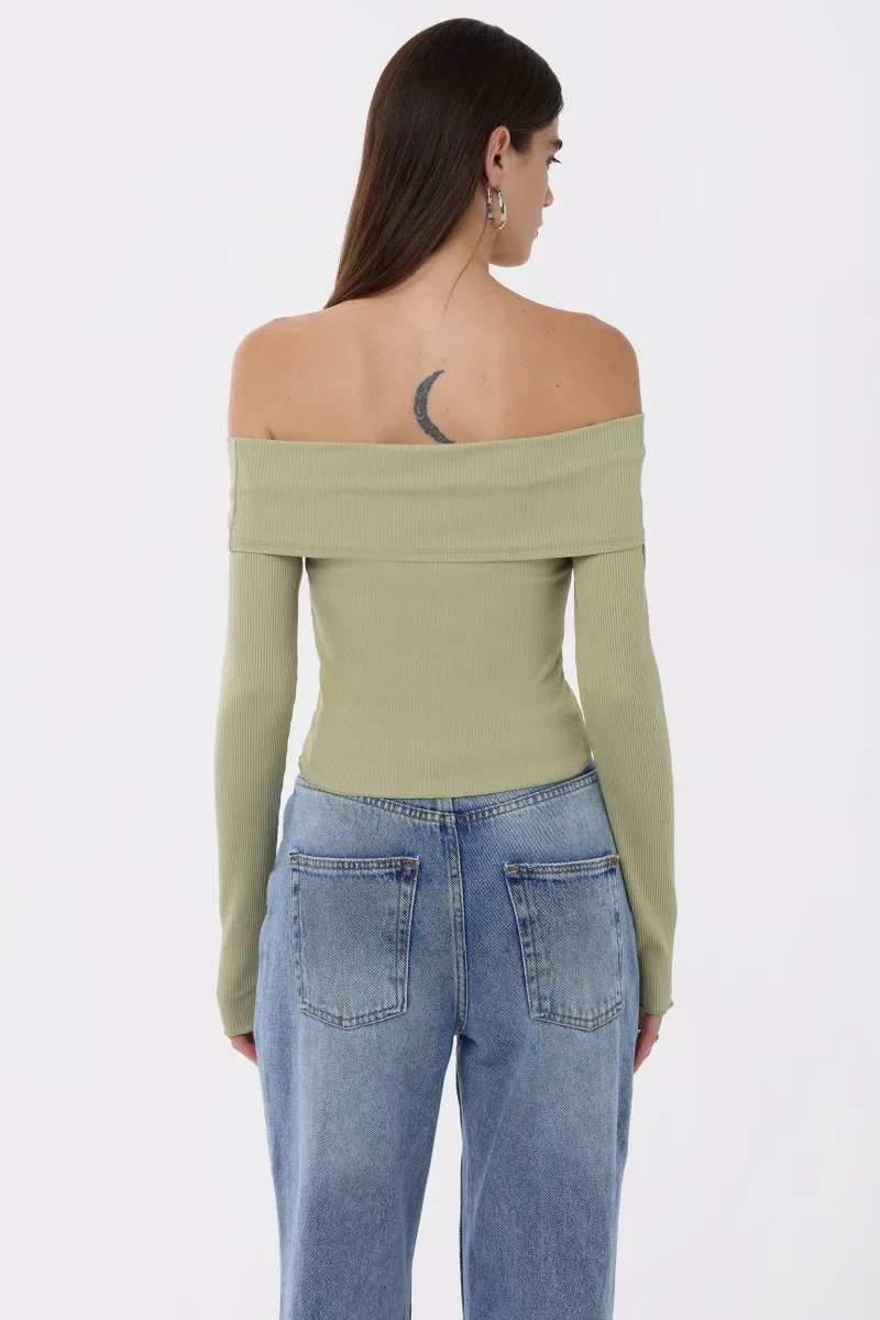 Off Shoulder Madonna Collar Top 5