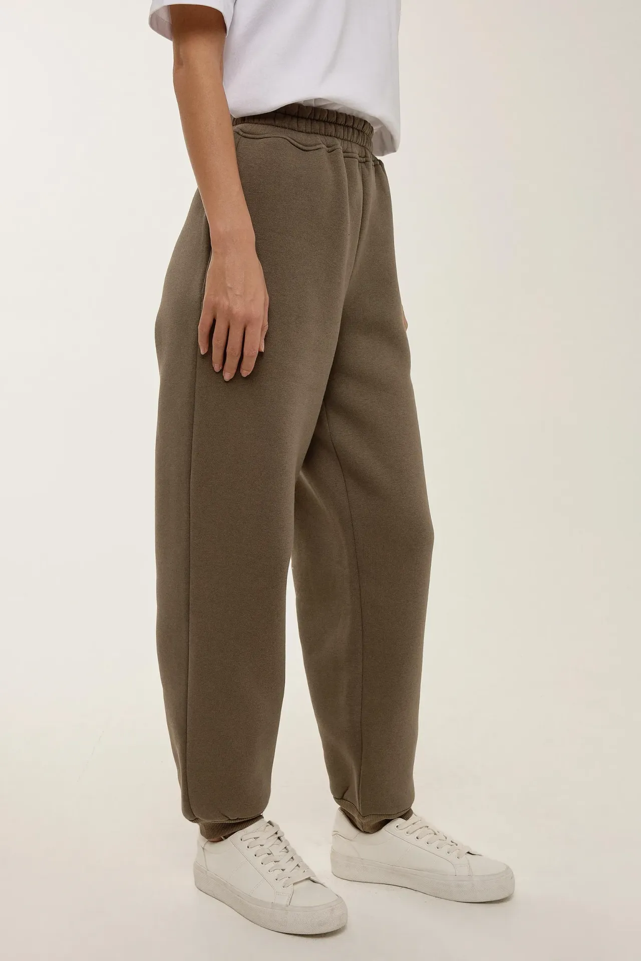 Basic Elastic Waist Sweatpants