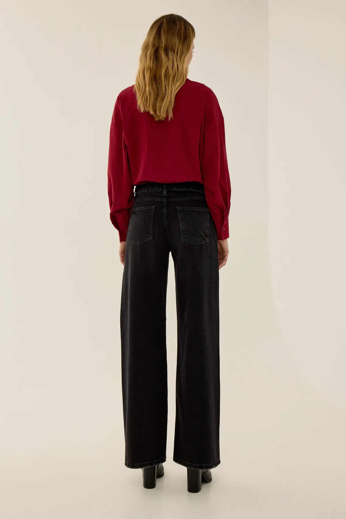 Washed Effect Stitched Wide Leg Denim Jeans 4