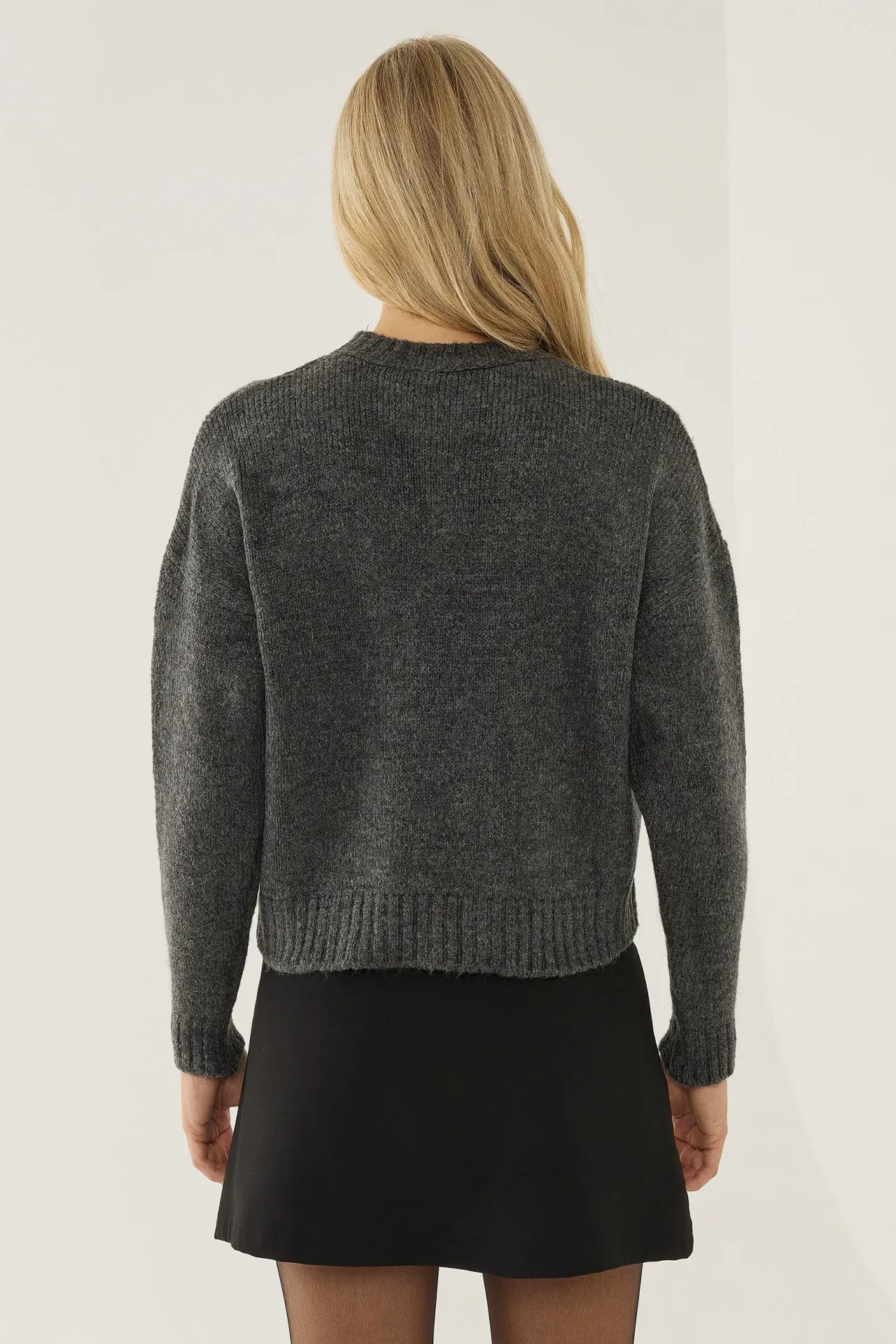 Floral Pattern Crew Neck Sweater