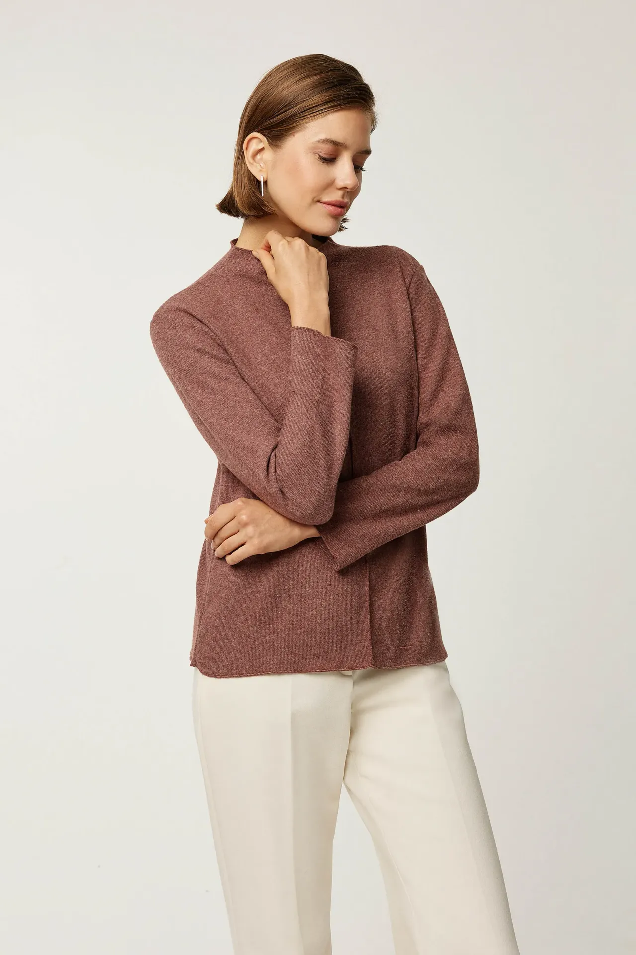 Half Turtleneck Knitted Top