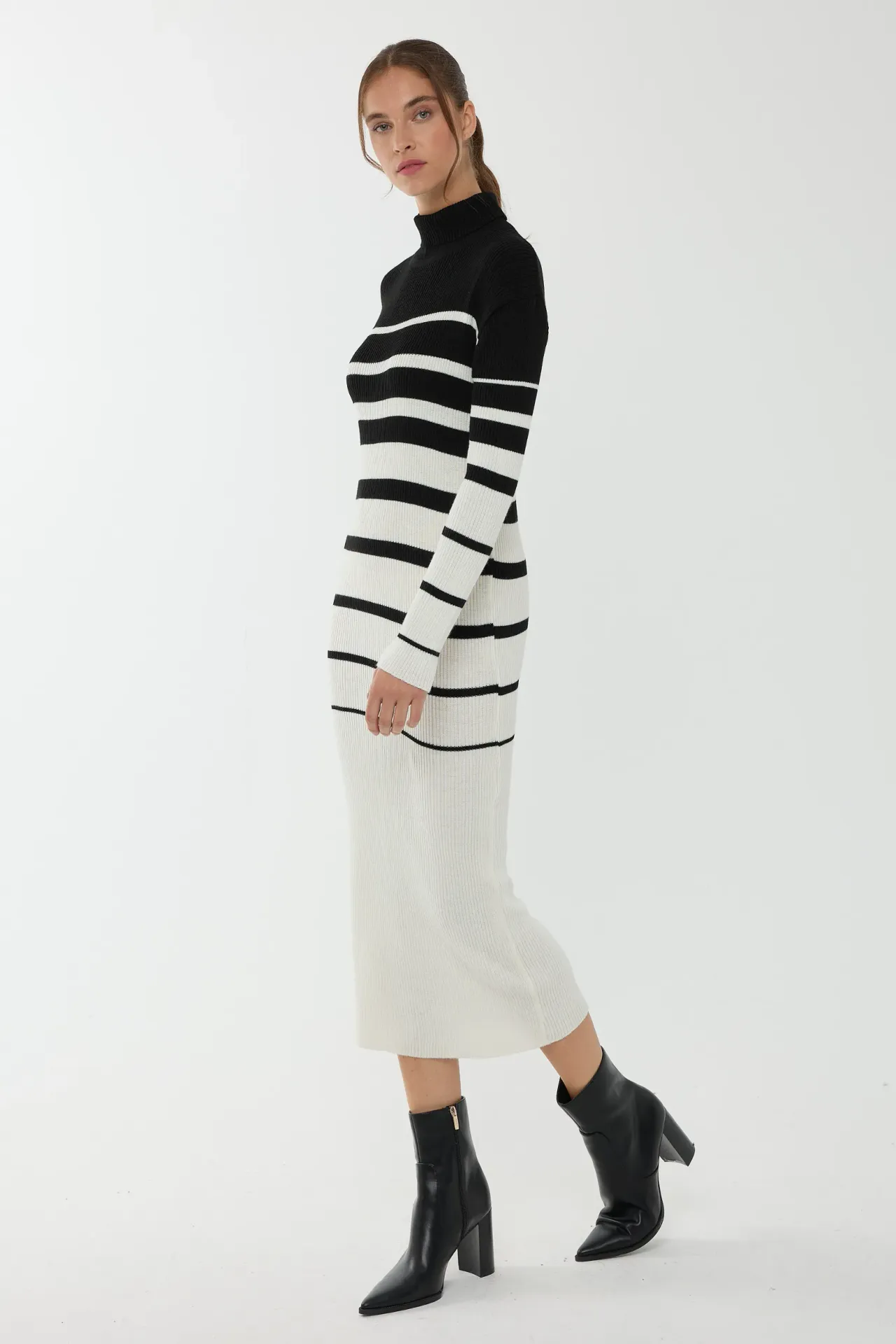 Striped Turtleneck Bodycon Midi Dress