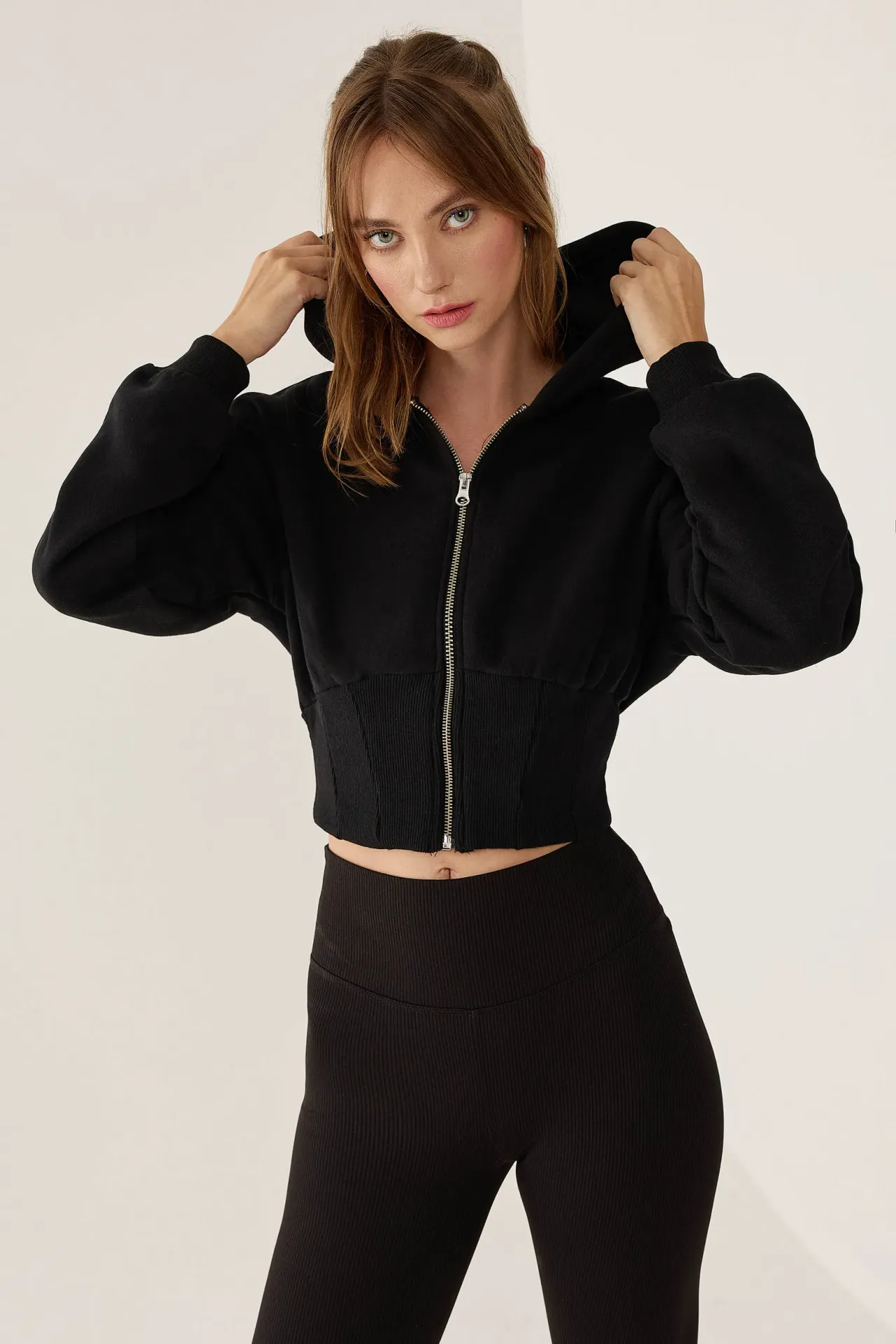 Slim Fit Cropped Hoodie with Zipper