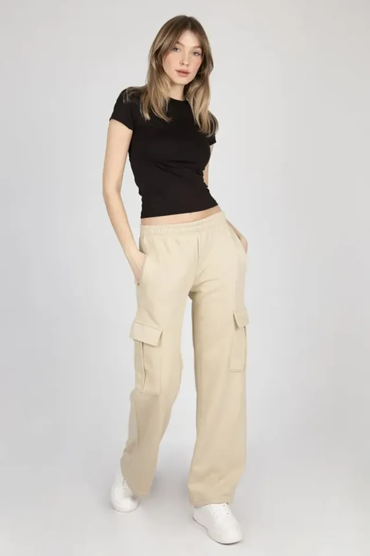 Mid Rise Elastic Waist Cargo Joggers