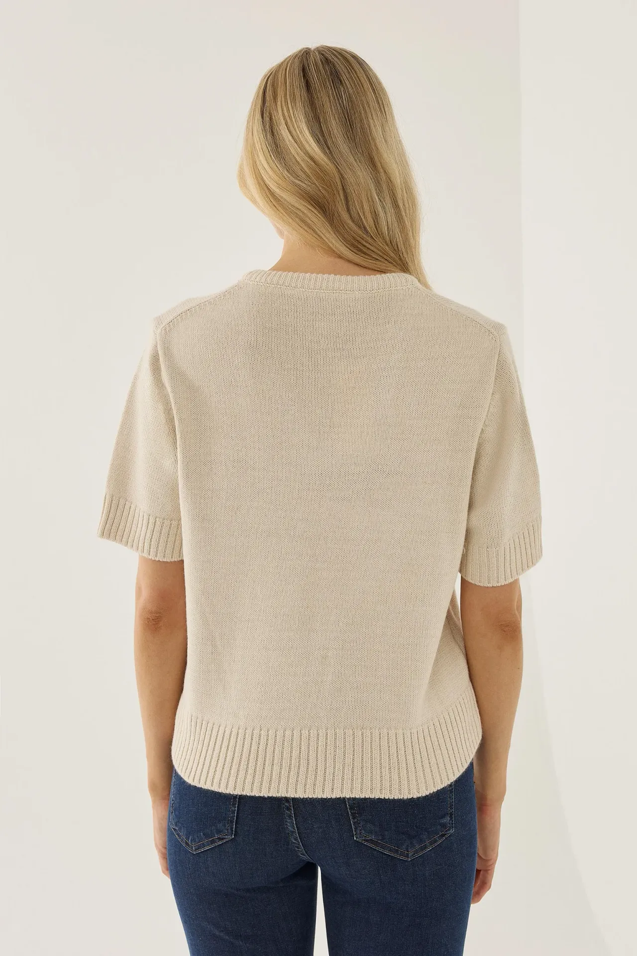 V-Neck Short Sleeve Knit Sweater
