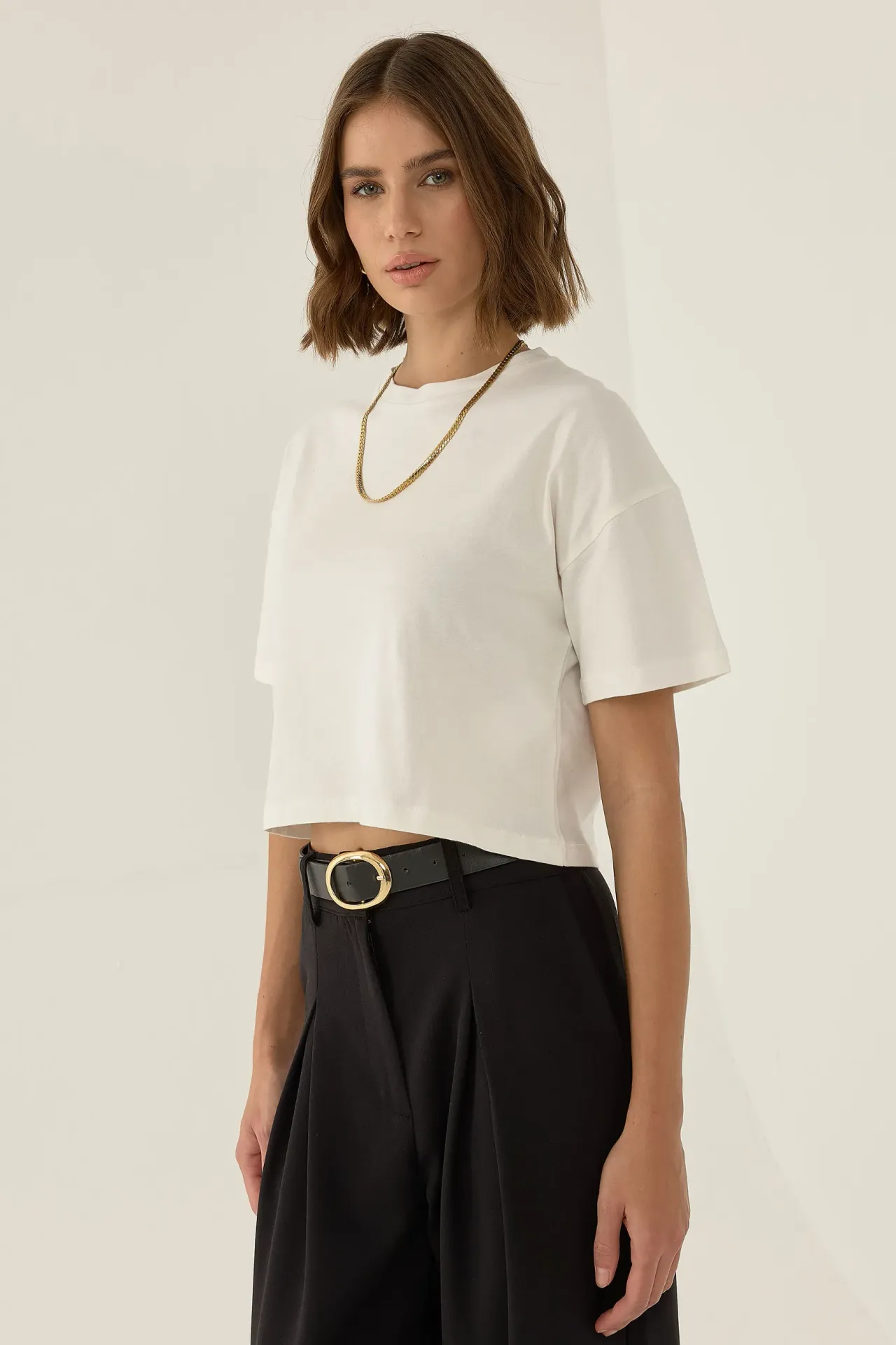 Basic Crew Neck Crop T-Shirt