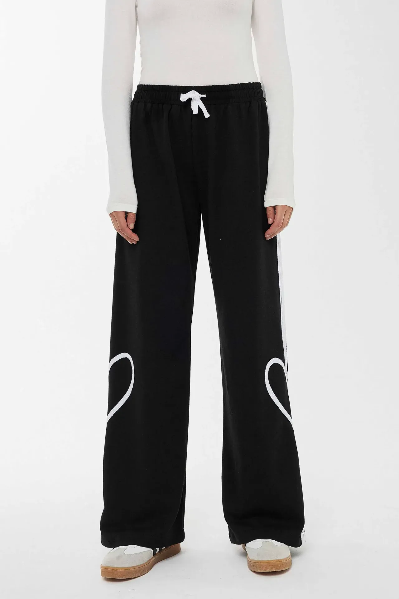 Heart Detailed Pants