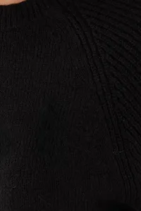 black-image-4