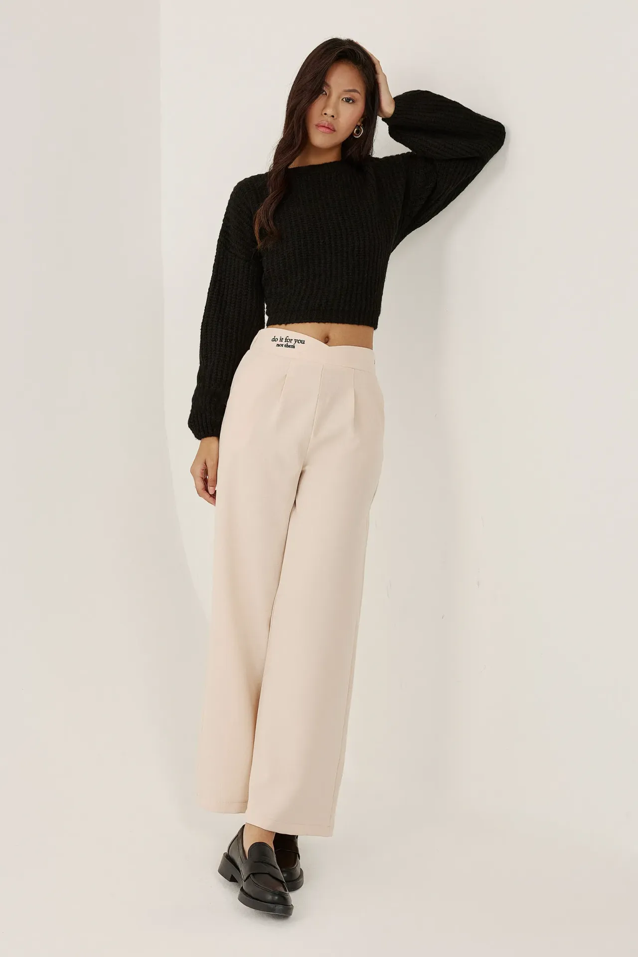 Waist Detailed Straight Leg Pants