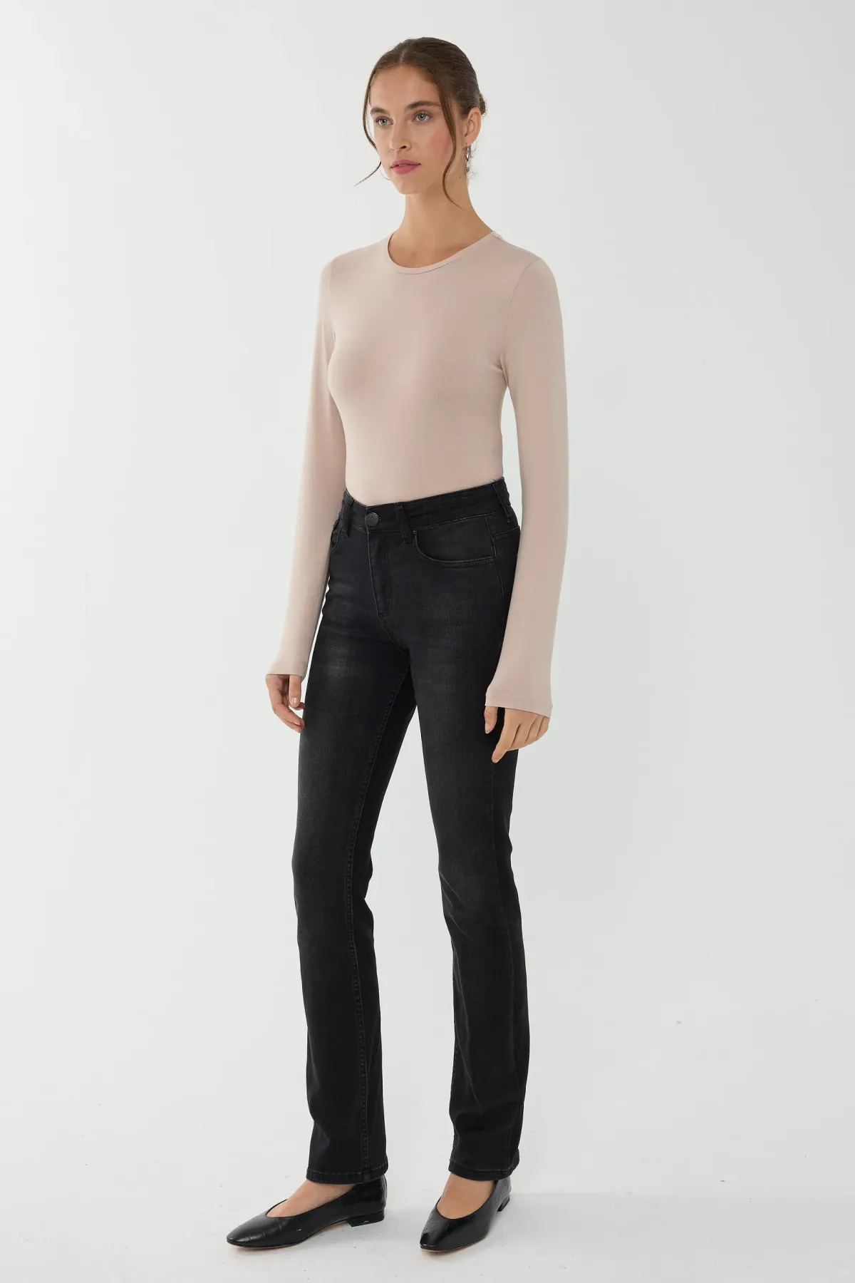 Basic Cotton Long-Sleeve Blouse 4