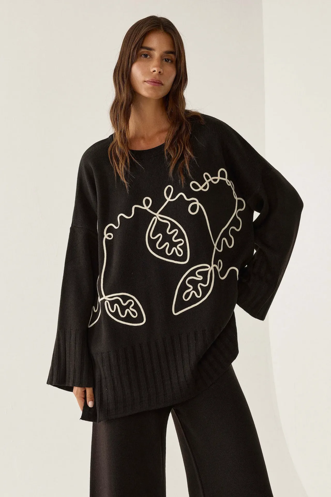 Oversized Patterned Sweater & Pants Knit Co-Ord Set