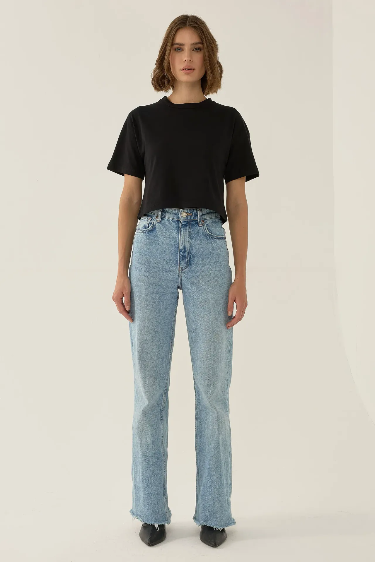 Basic Crew Neck Crop T-Shirt
