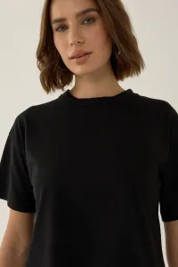 black-image-5