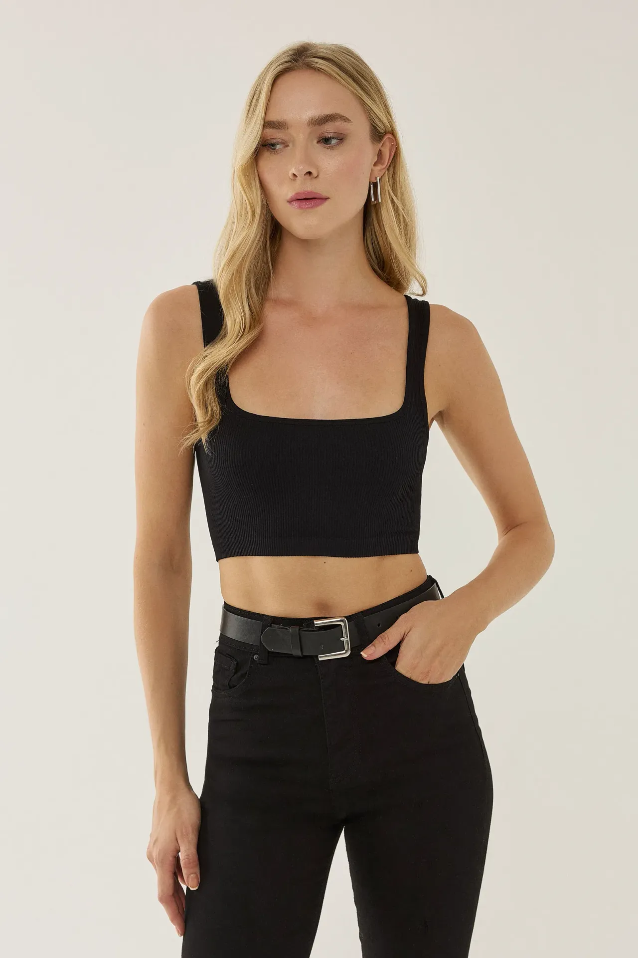 Basic Square Collar Tank Top