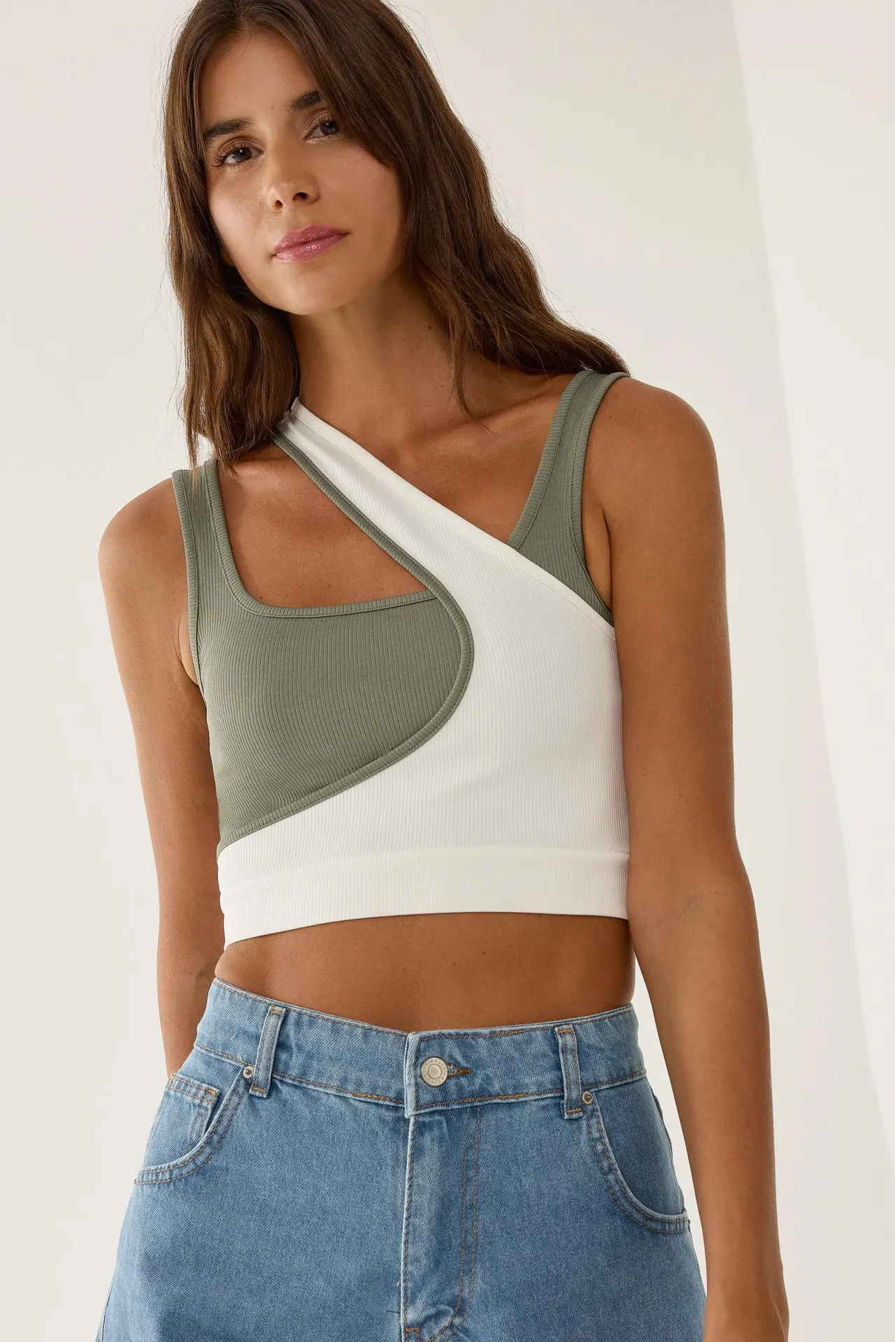 Contrast Asymmetrical Collar Tank Top