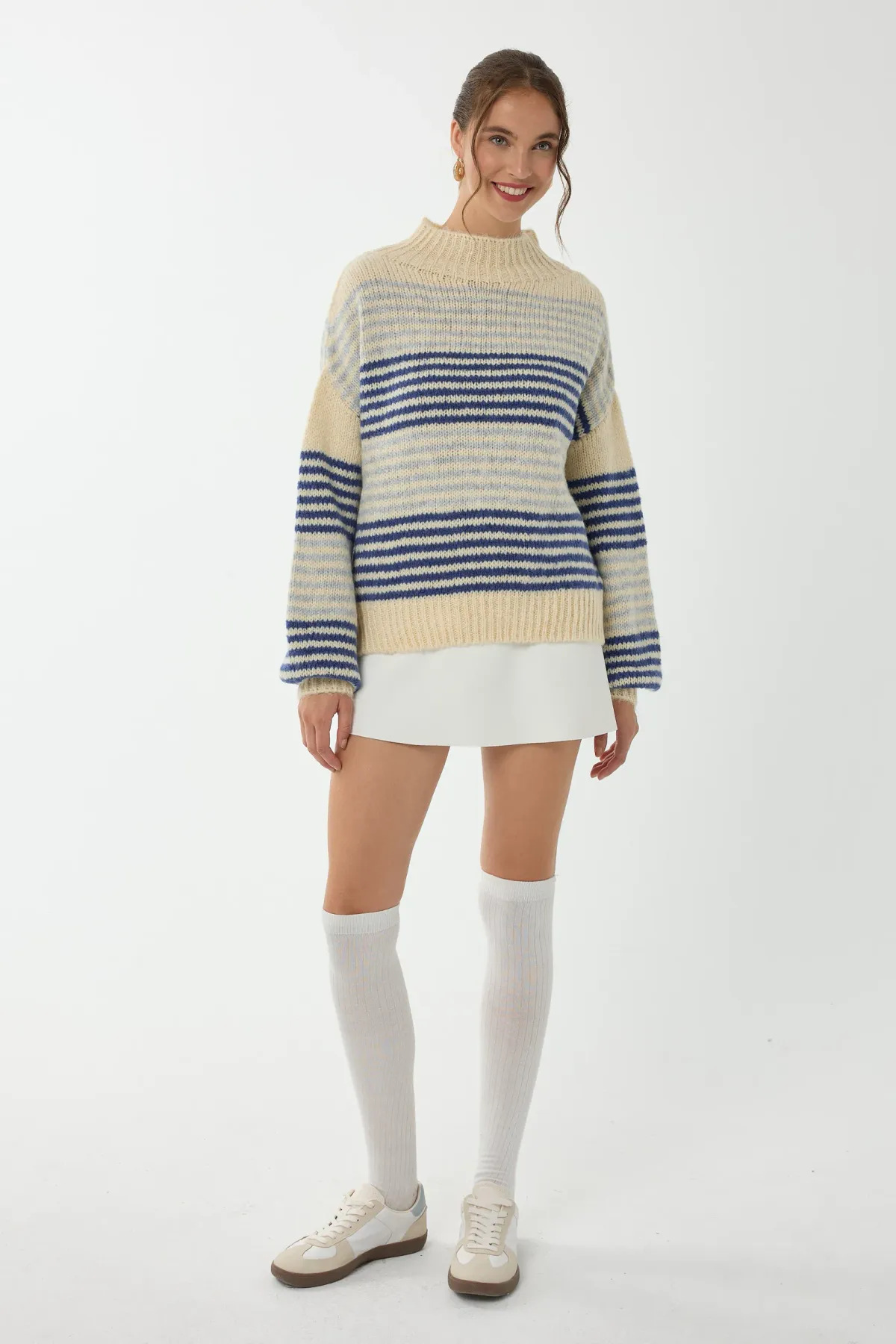 Relxed Fit Knit Sweater 3
